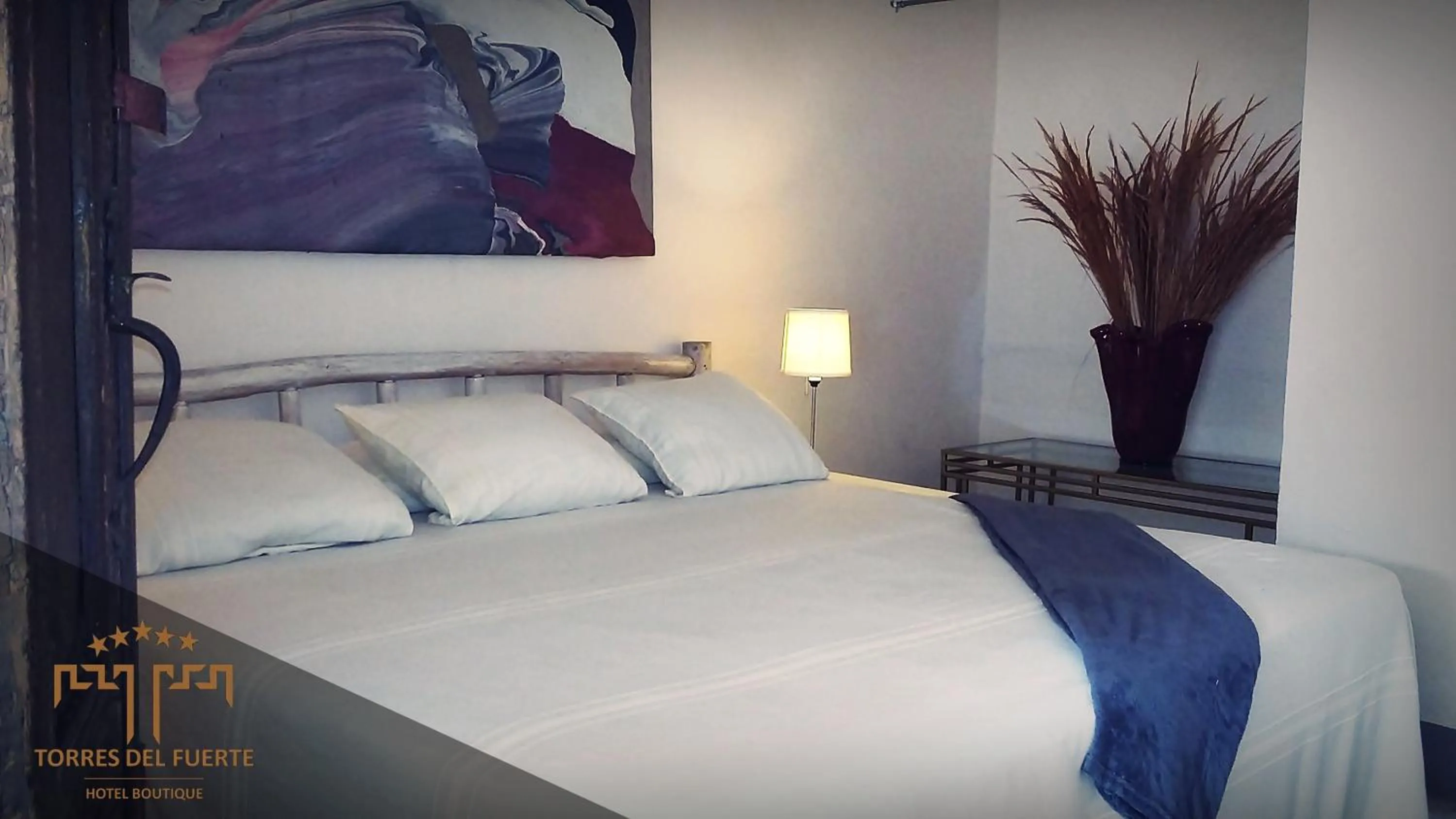 Photo of the whole room, Bed in Hotel Torres Del Fuerte