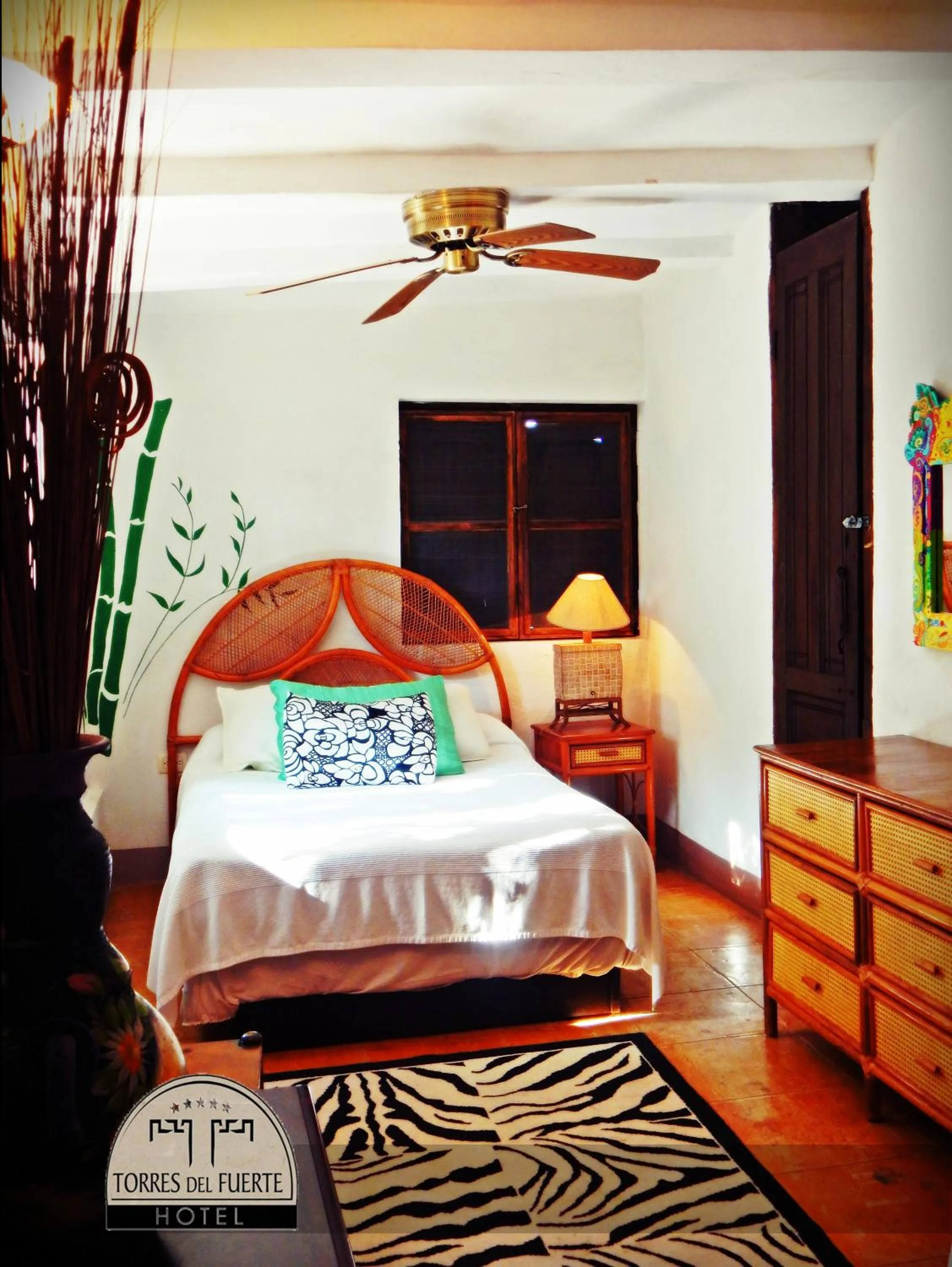 Photo of the whole room, Bed in Hotel Torres Del Fuerte