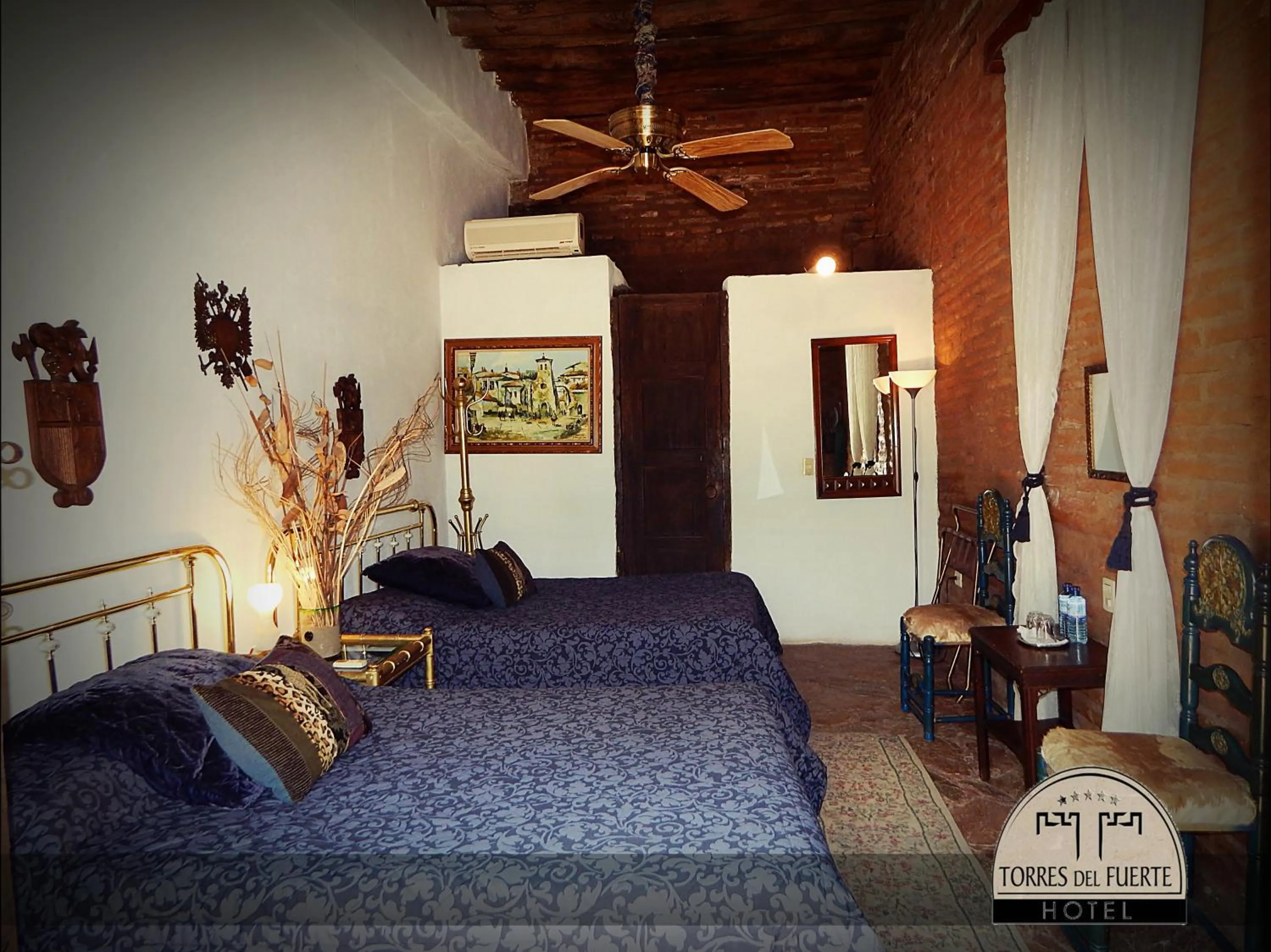 Photo of the whole room, Bed in Hotel Torres Del Fuerte