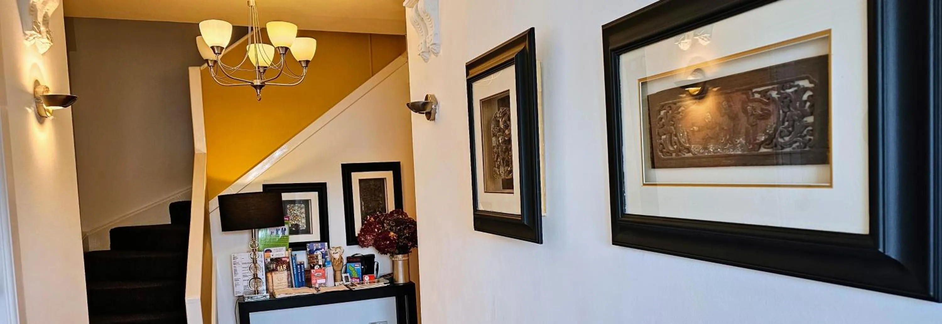 Lobby or reception in Boat House Super Suites