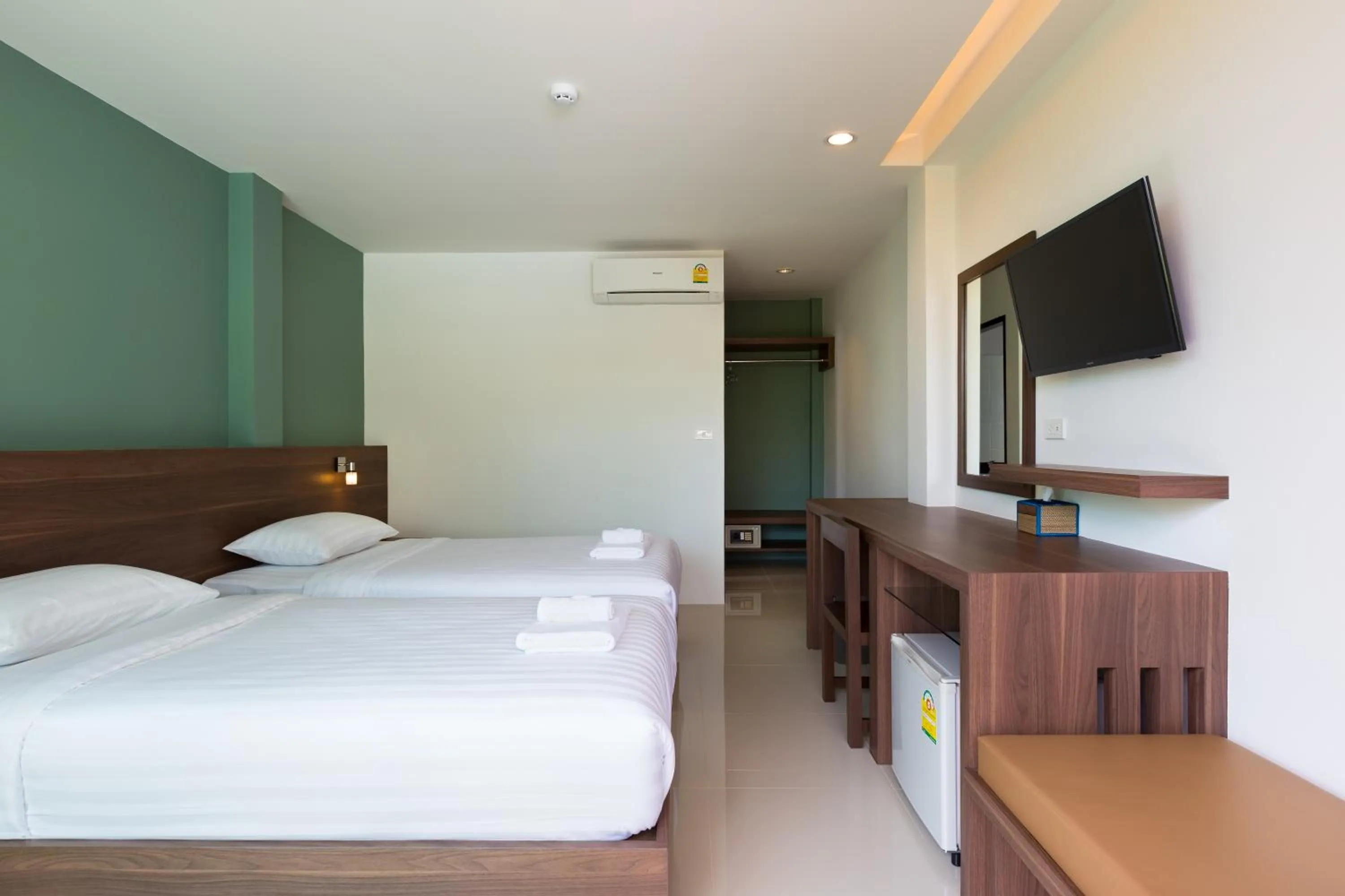 Bed in Parida Resort