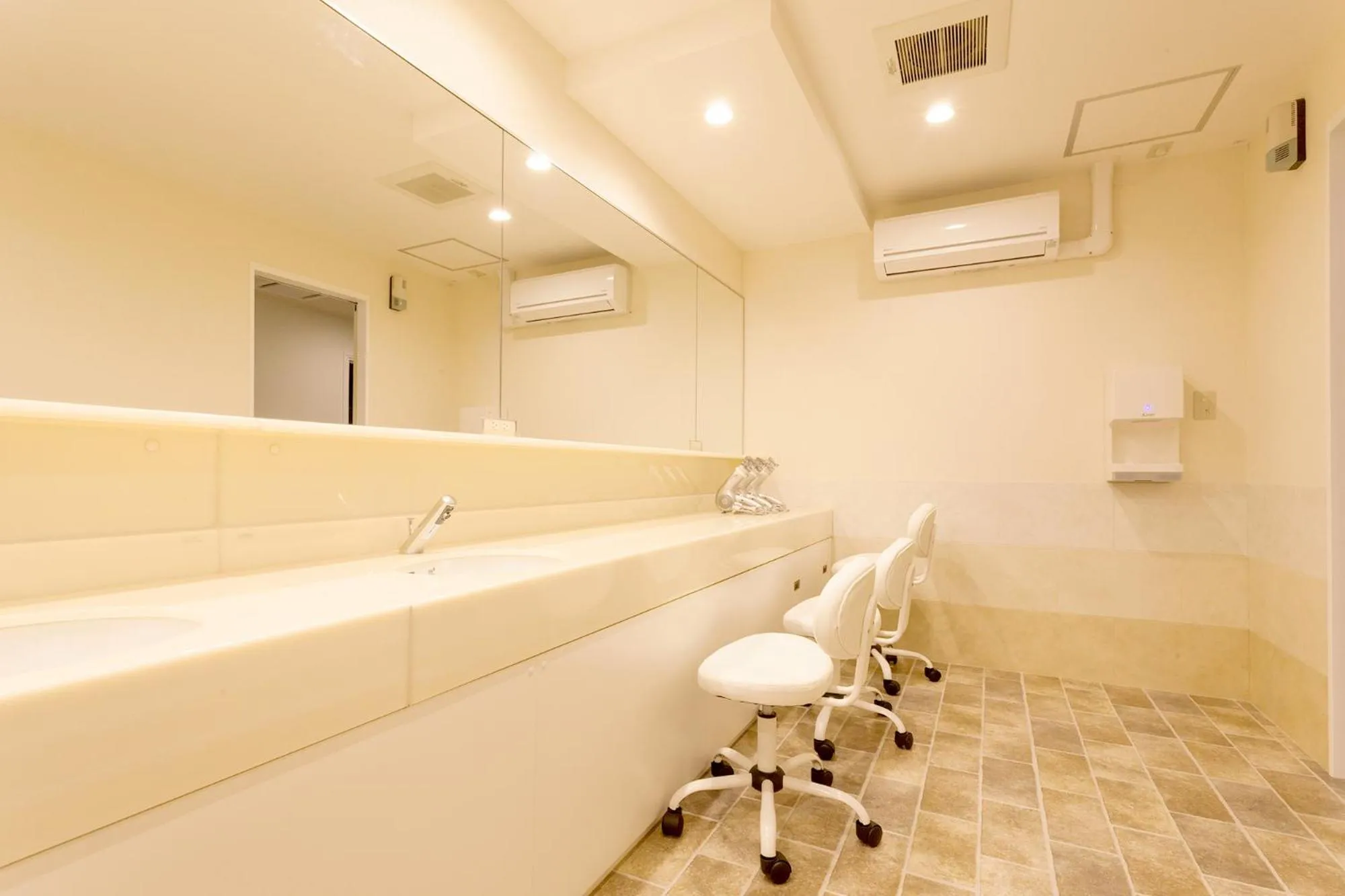 Bathroom in HOTEL THE CUBE Naha Kokusai Street