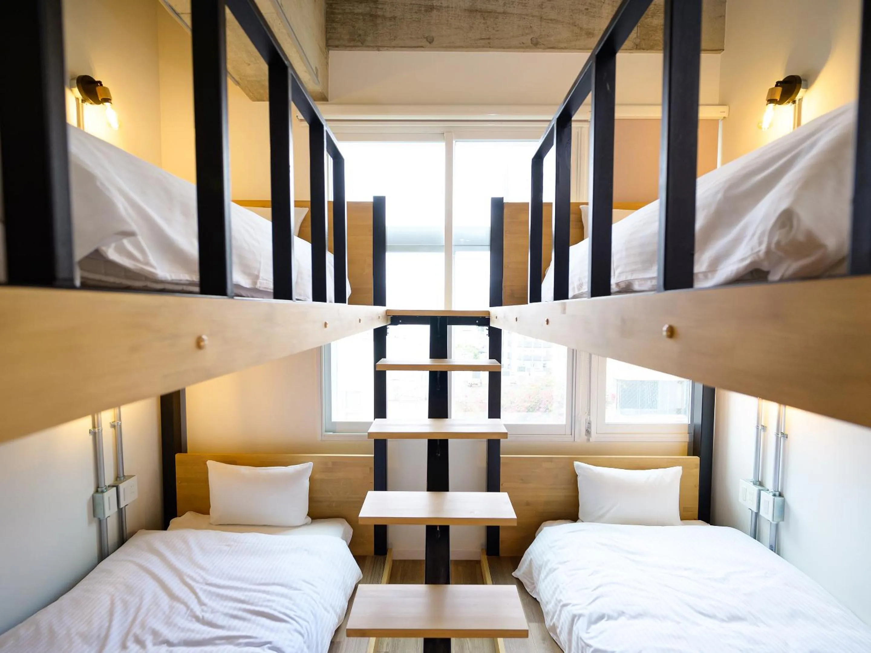 Bedroom, Bed in HOTEL THE CUBE Naha Kokusai Street