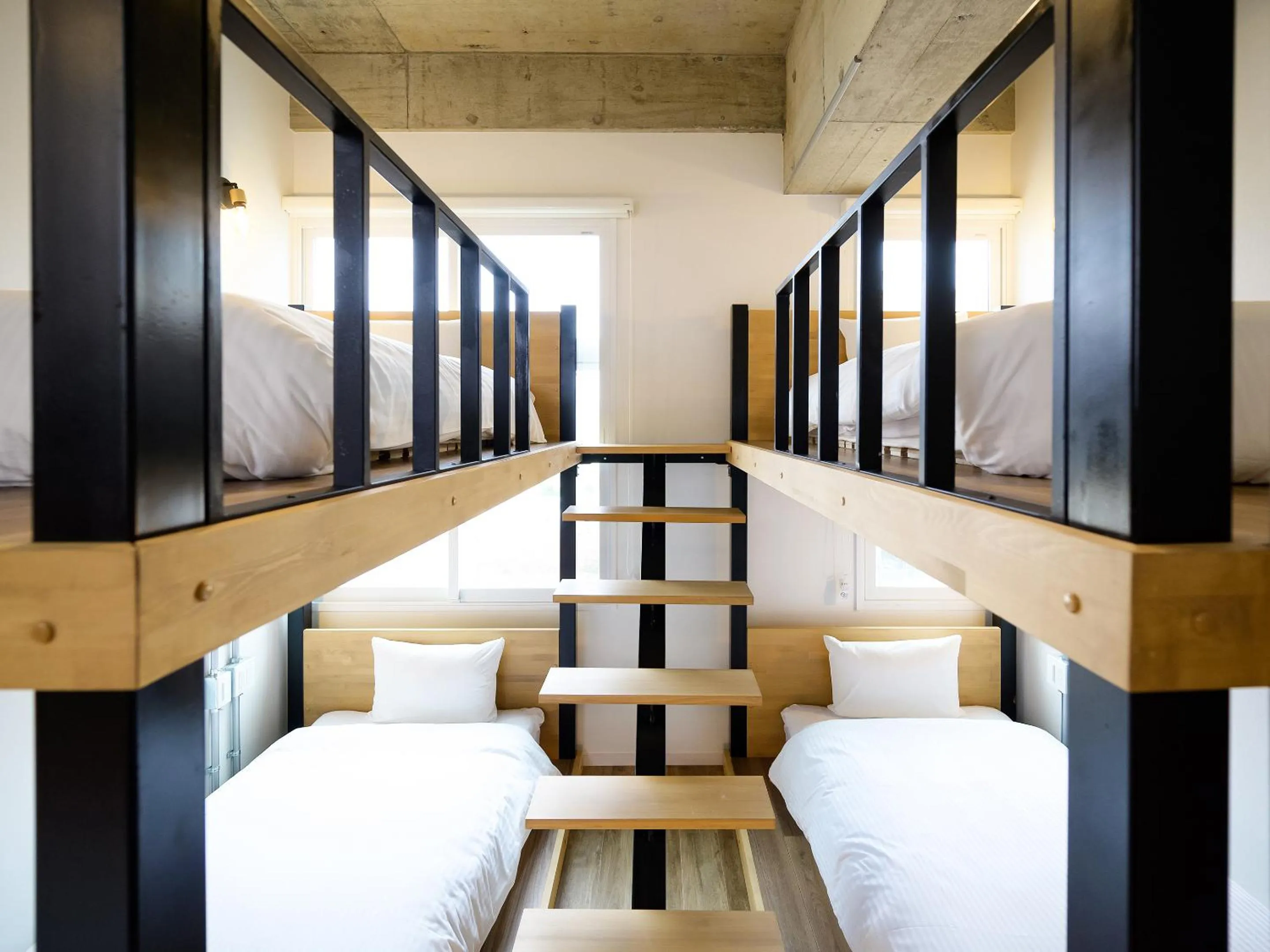 Bedroom, Bed in HOTEL THE CUBE Naha Kokusai Street