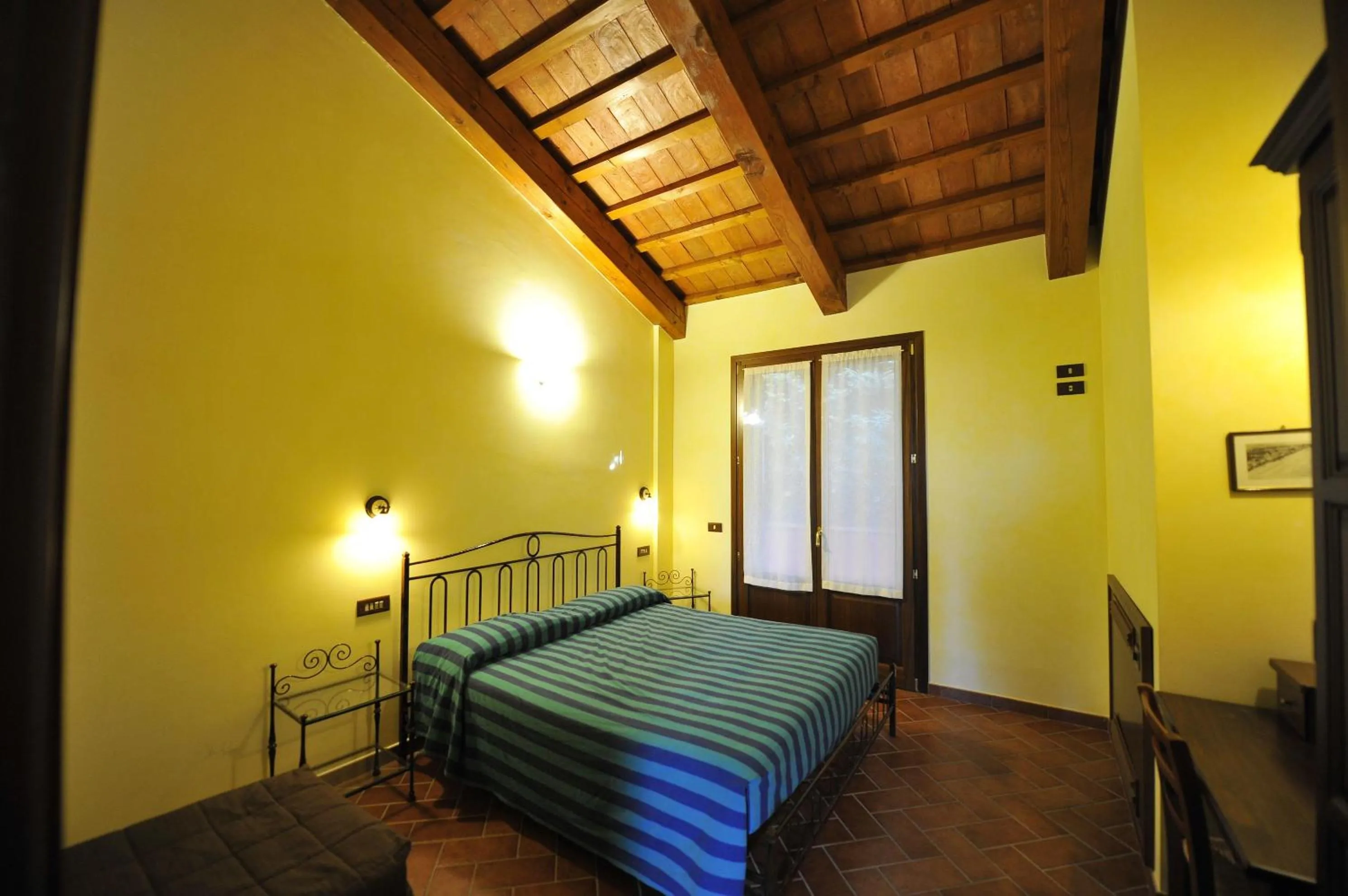 Photo of the whole room, Bed in Il Podere Del Germano Reale