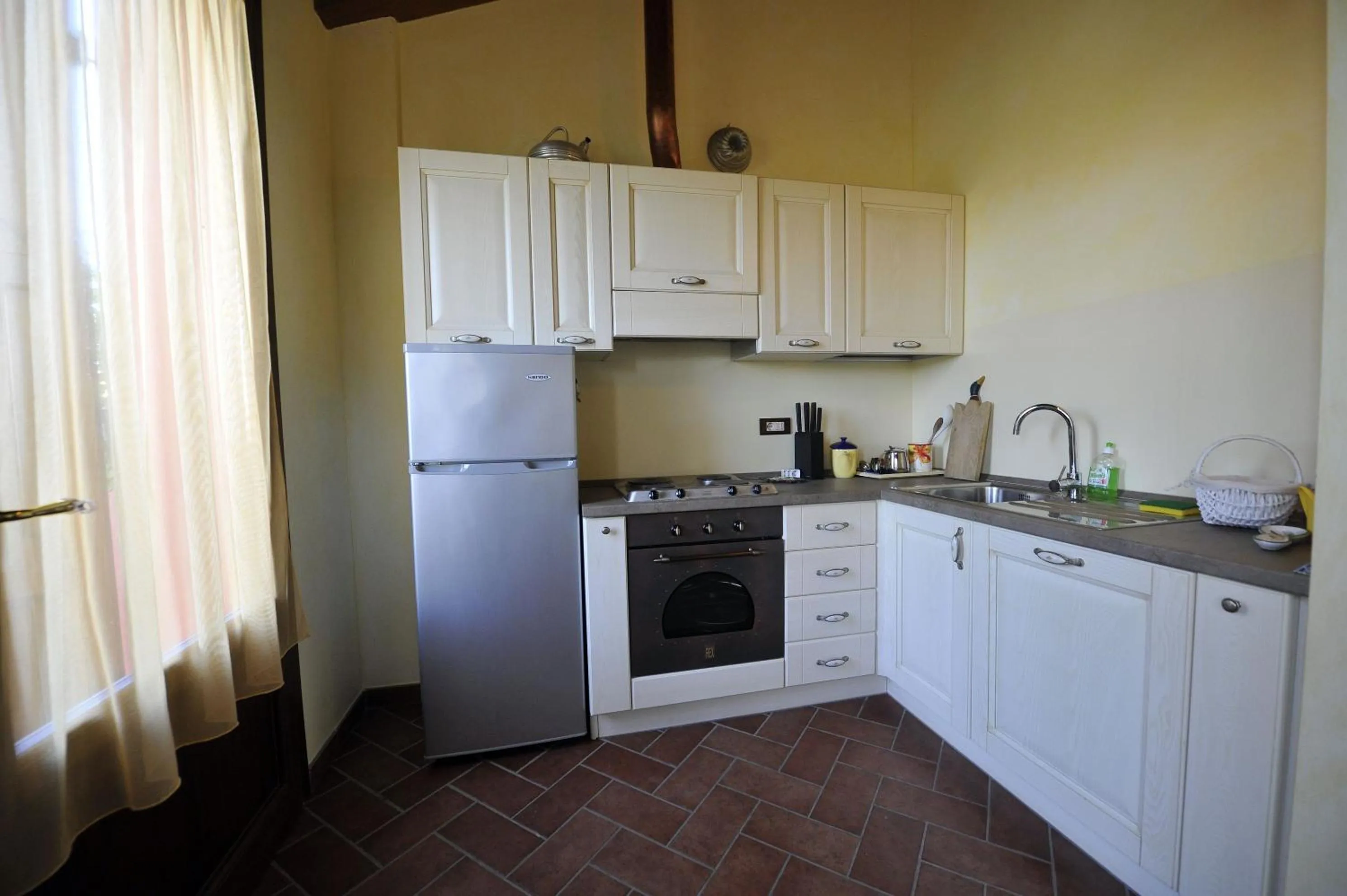 Kitchen or kitchenette in Il Podere Del Germano Reale