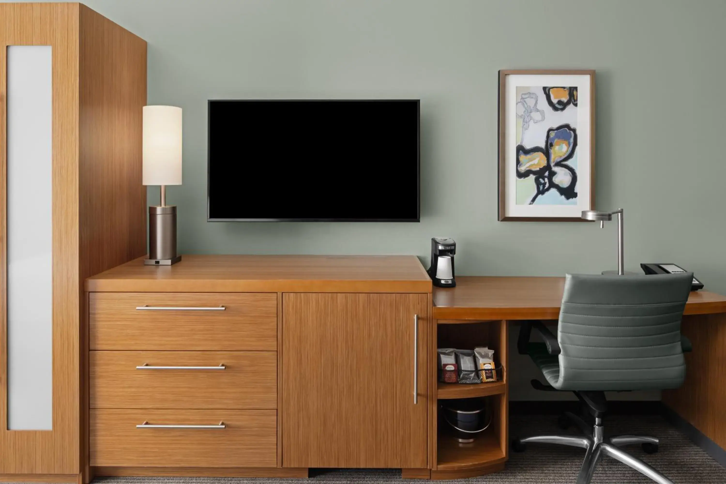 Queen Room with Two Queen Beds and Sofa Bed in Hyatt Place Boca Raton Queen Room with Two Queen Beds and Sofa Bed in Hyatt Place Boca Raton