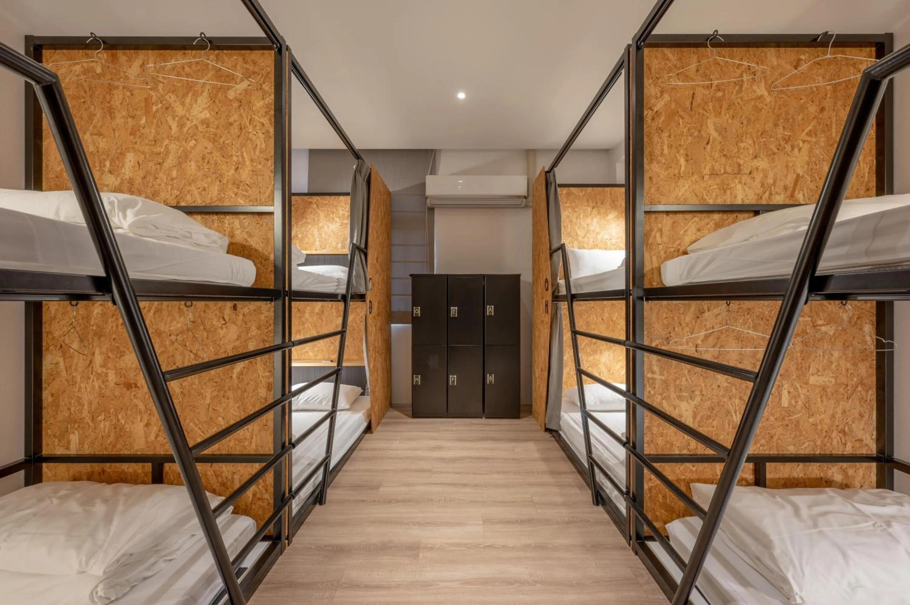 bunk bed, Bed in Light Hostel Hualien