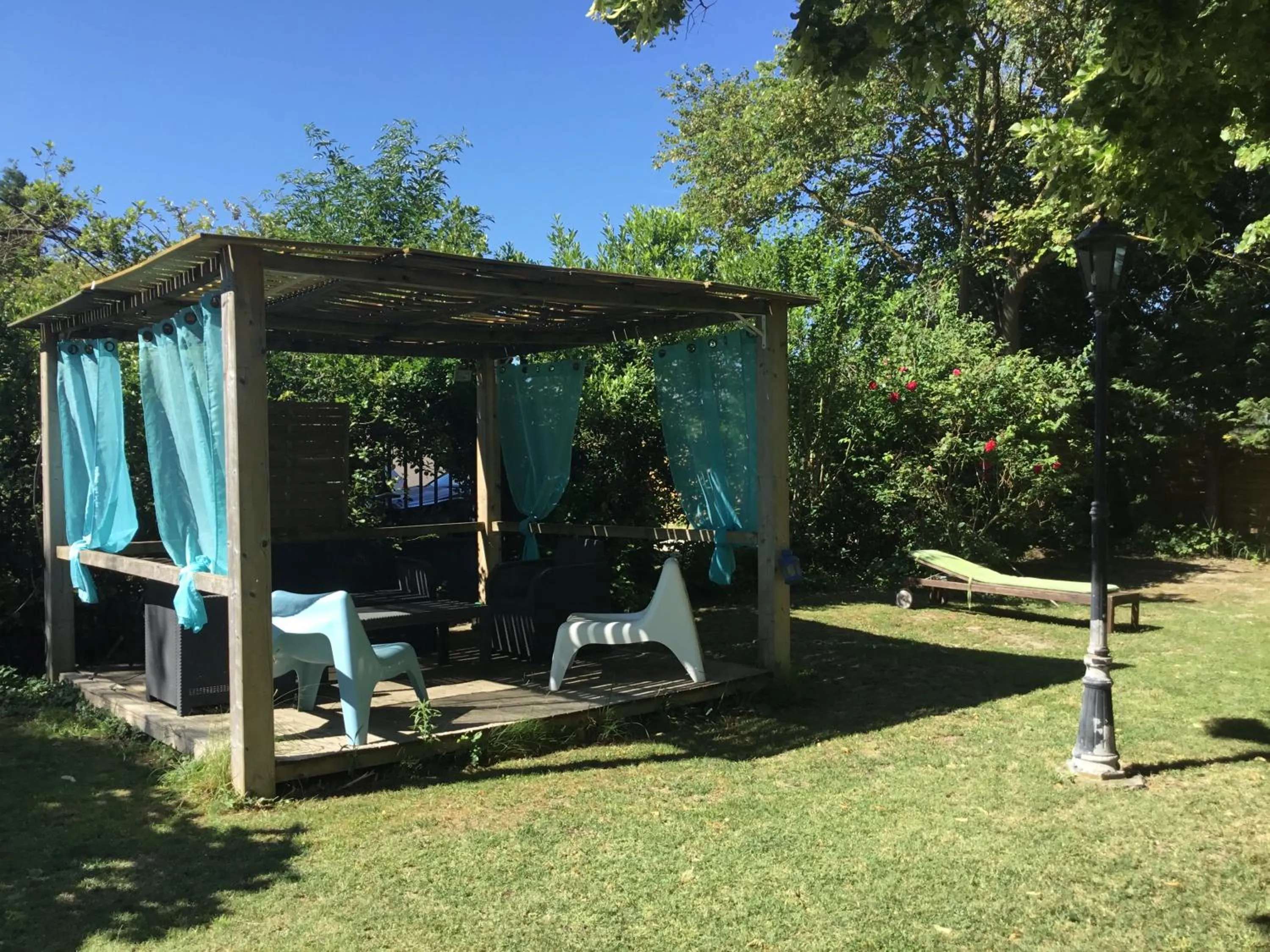 Patio in Le Mas des Platanes