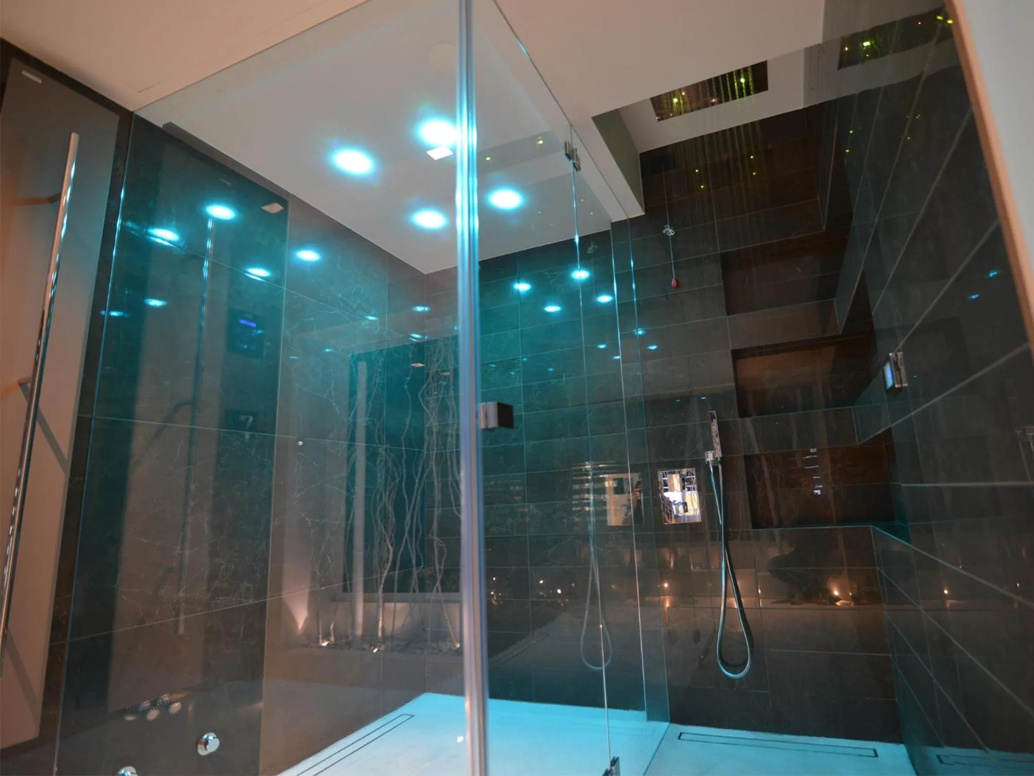 Bathroom in La Residenza del Monaco bianco