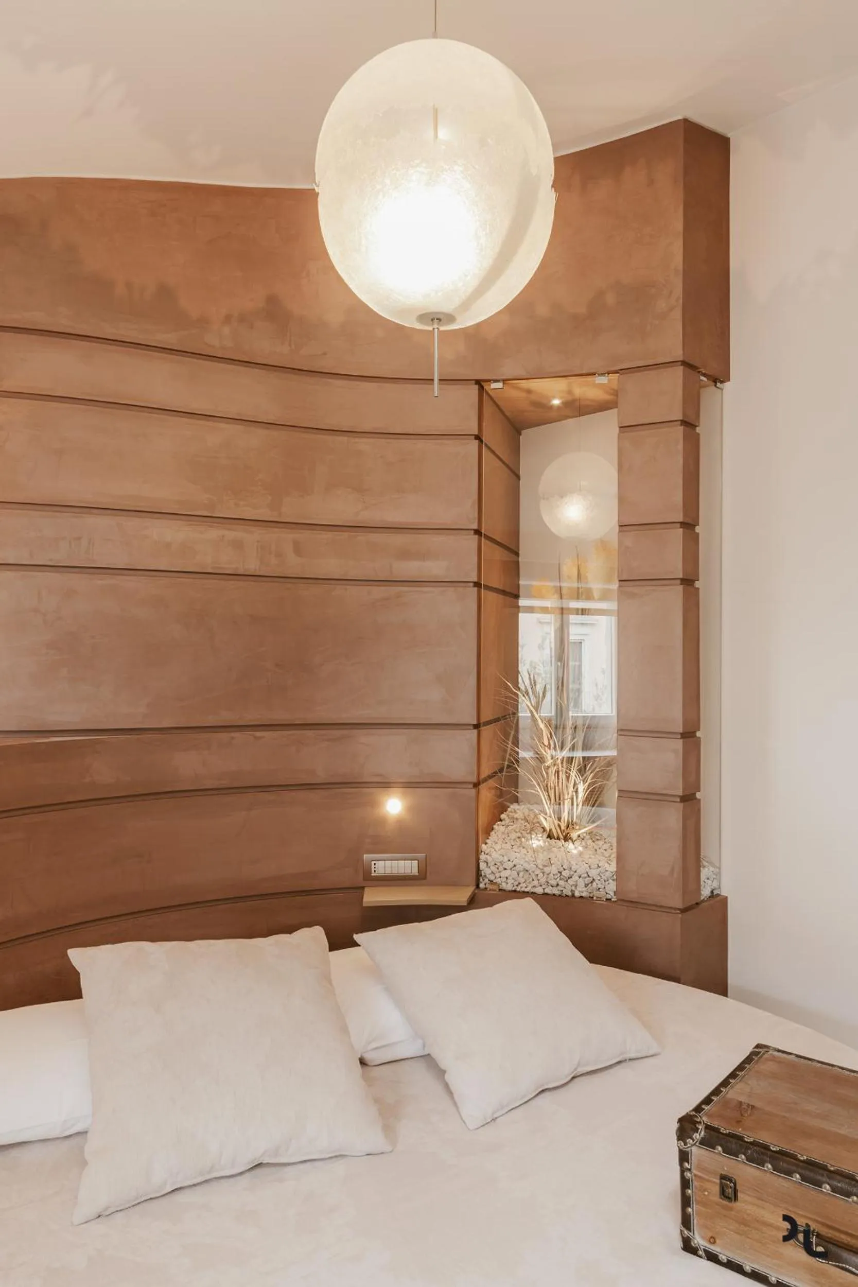 Bed in La Residenza del Monaco bianco