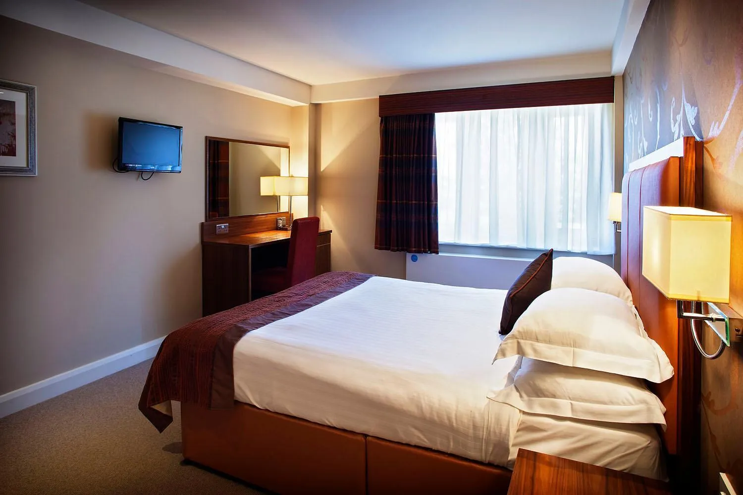 Bed in 315 Bar & Restaurant