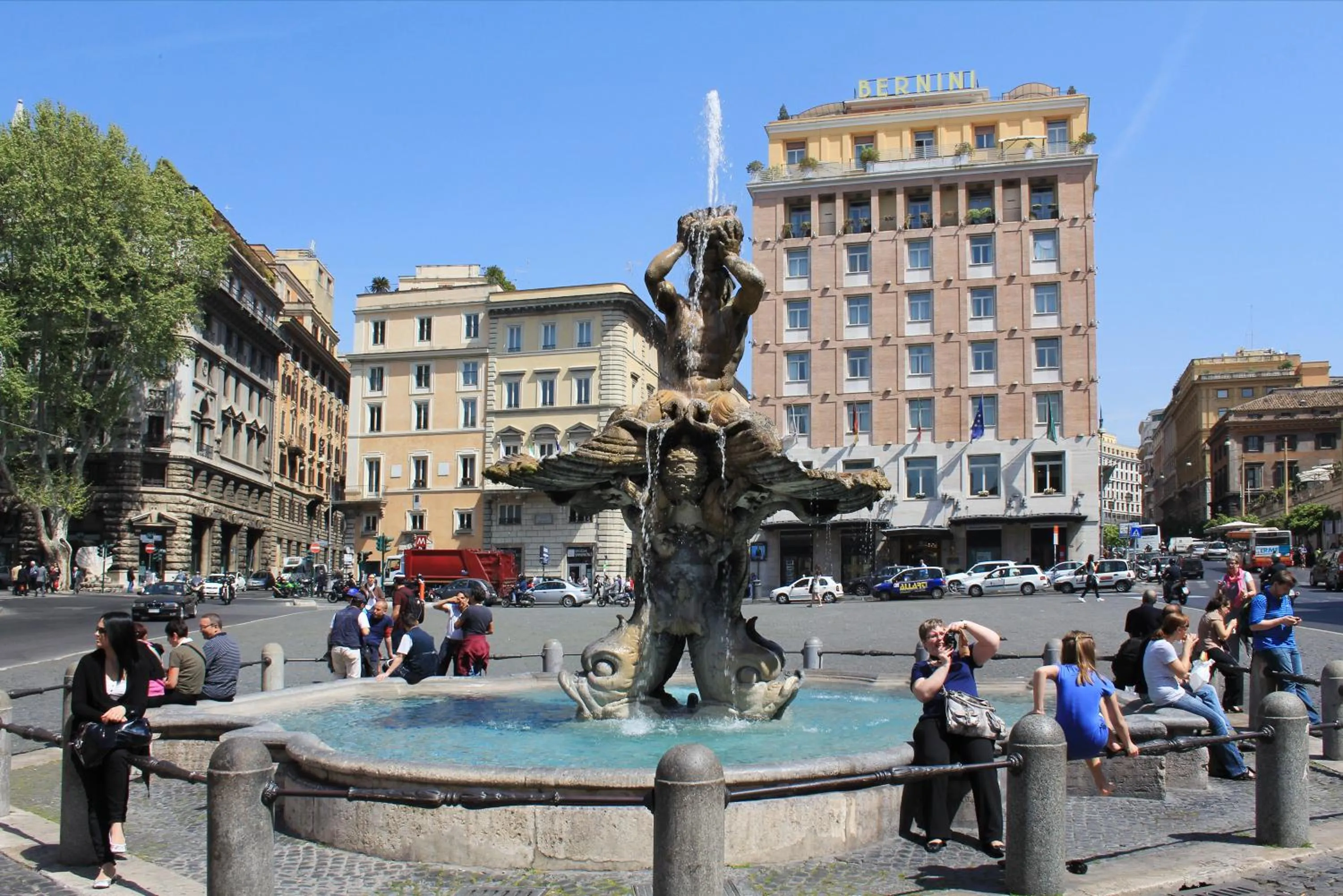 Nearby landmark in Rome in your heart - Spagna apartment