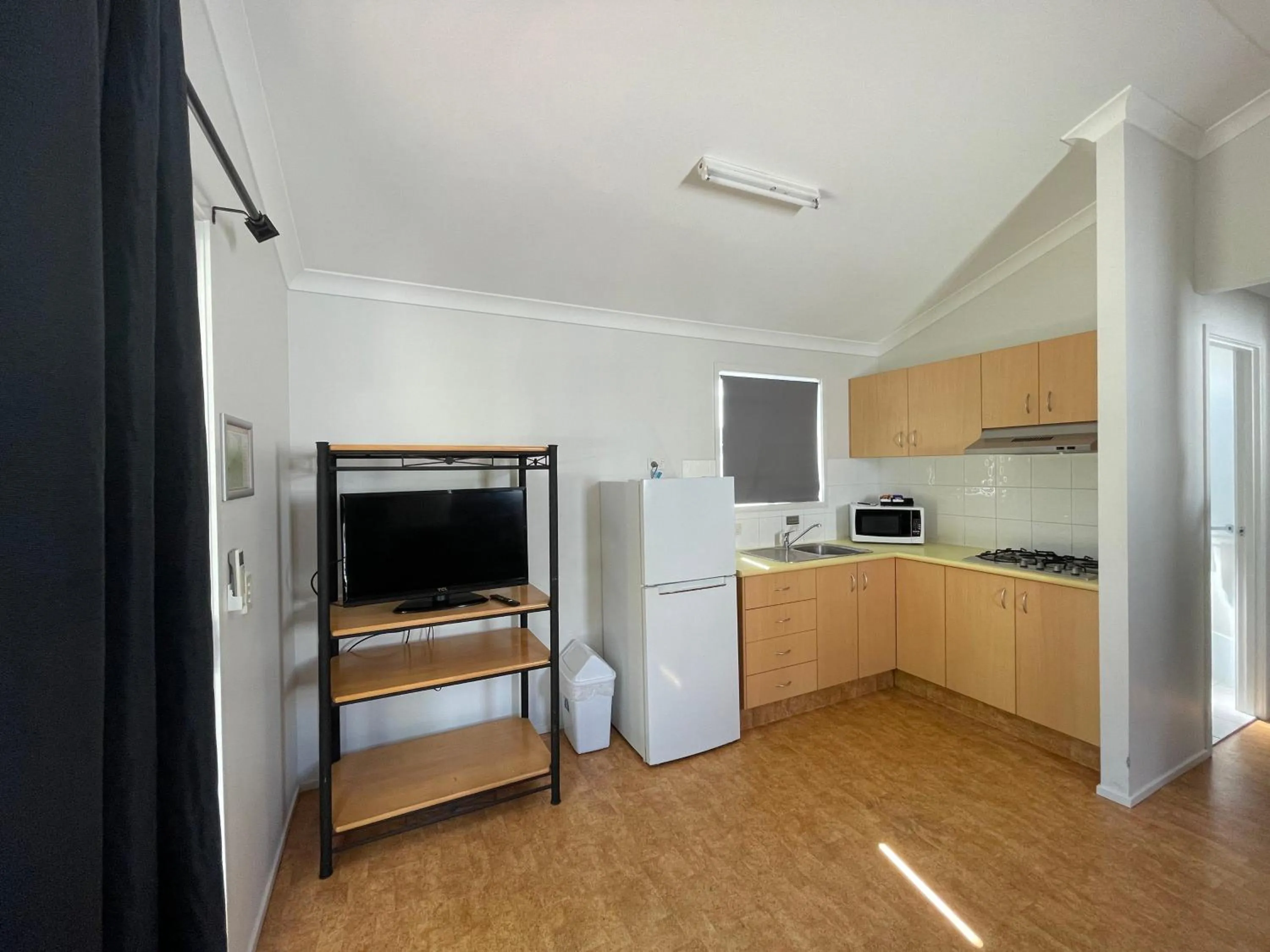 Kitchen or kitchenette in BIG4 Rainbow Beach Holiday Park
