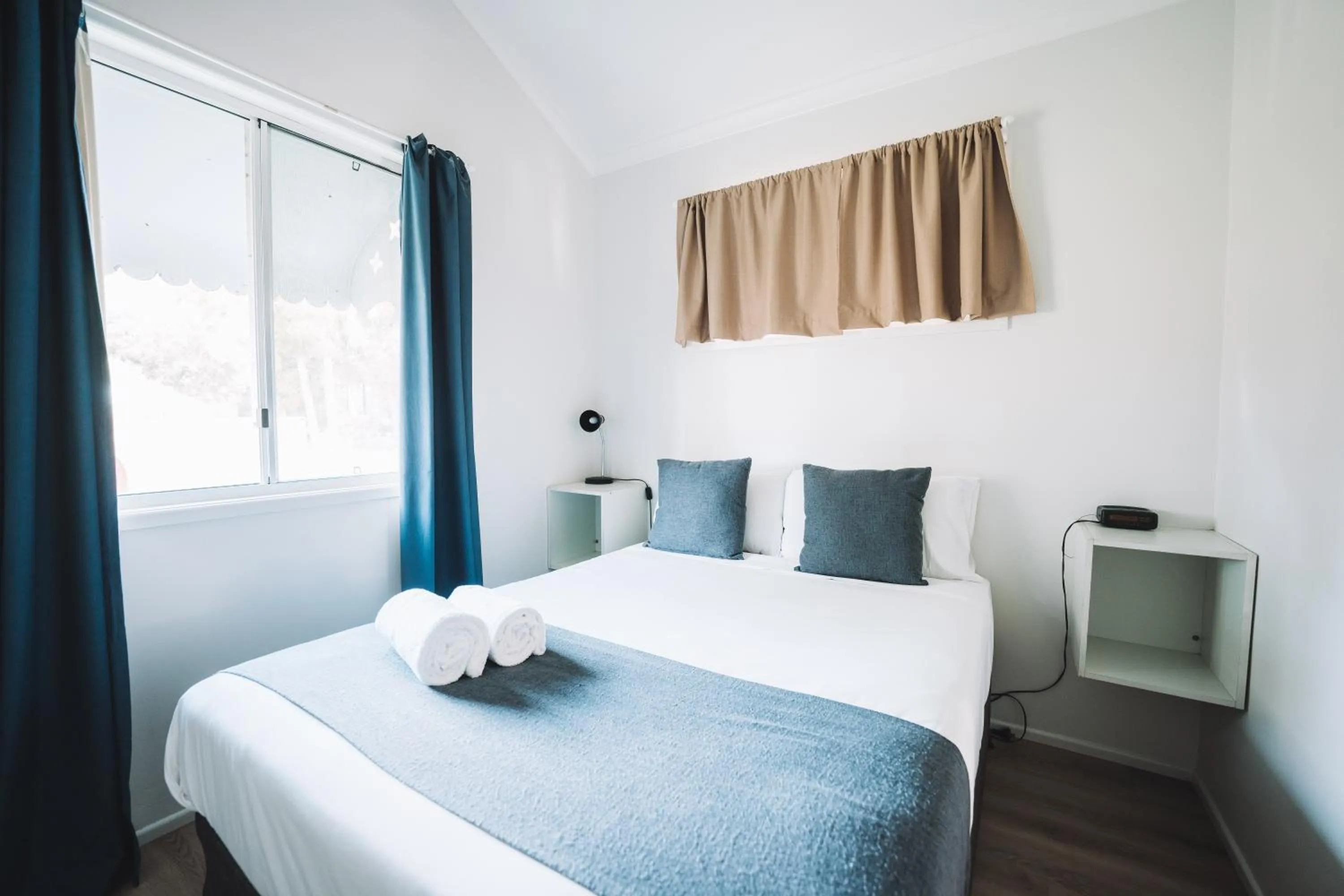 Bedroom, Bed in BIG4 Rainbow Beach Holiday Park