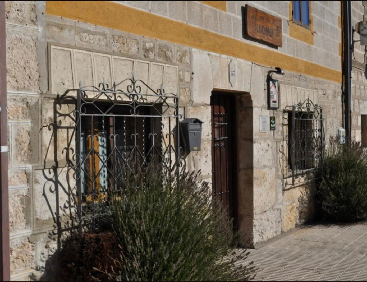 Property building in La Cabala de Ibeas