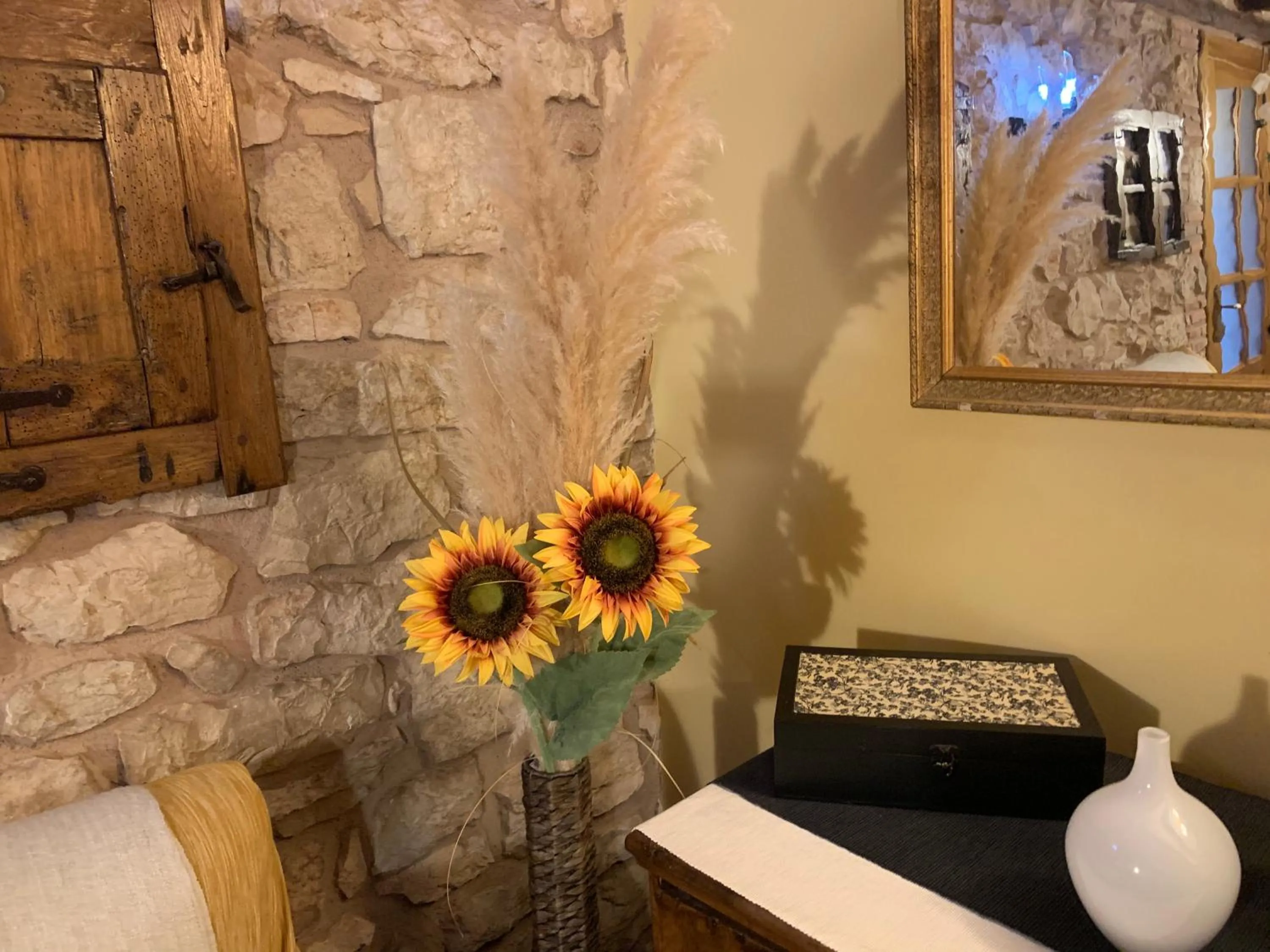 Decorative detail in La Cabala de Ibeas