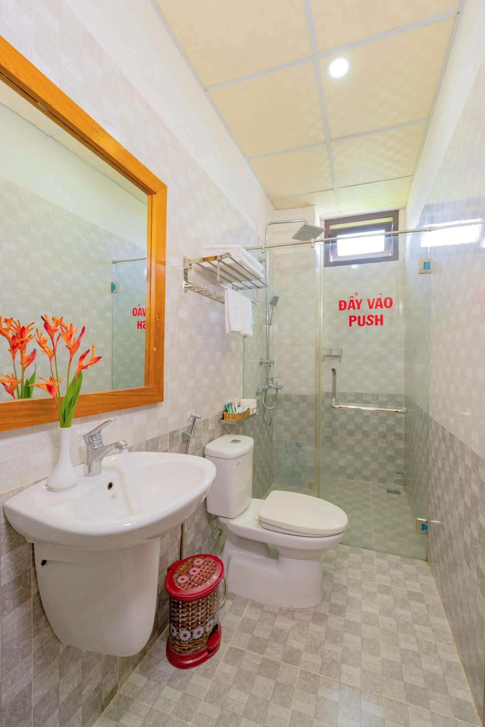 Bathroom in Quynh Chau Homestay Hội An