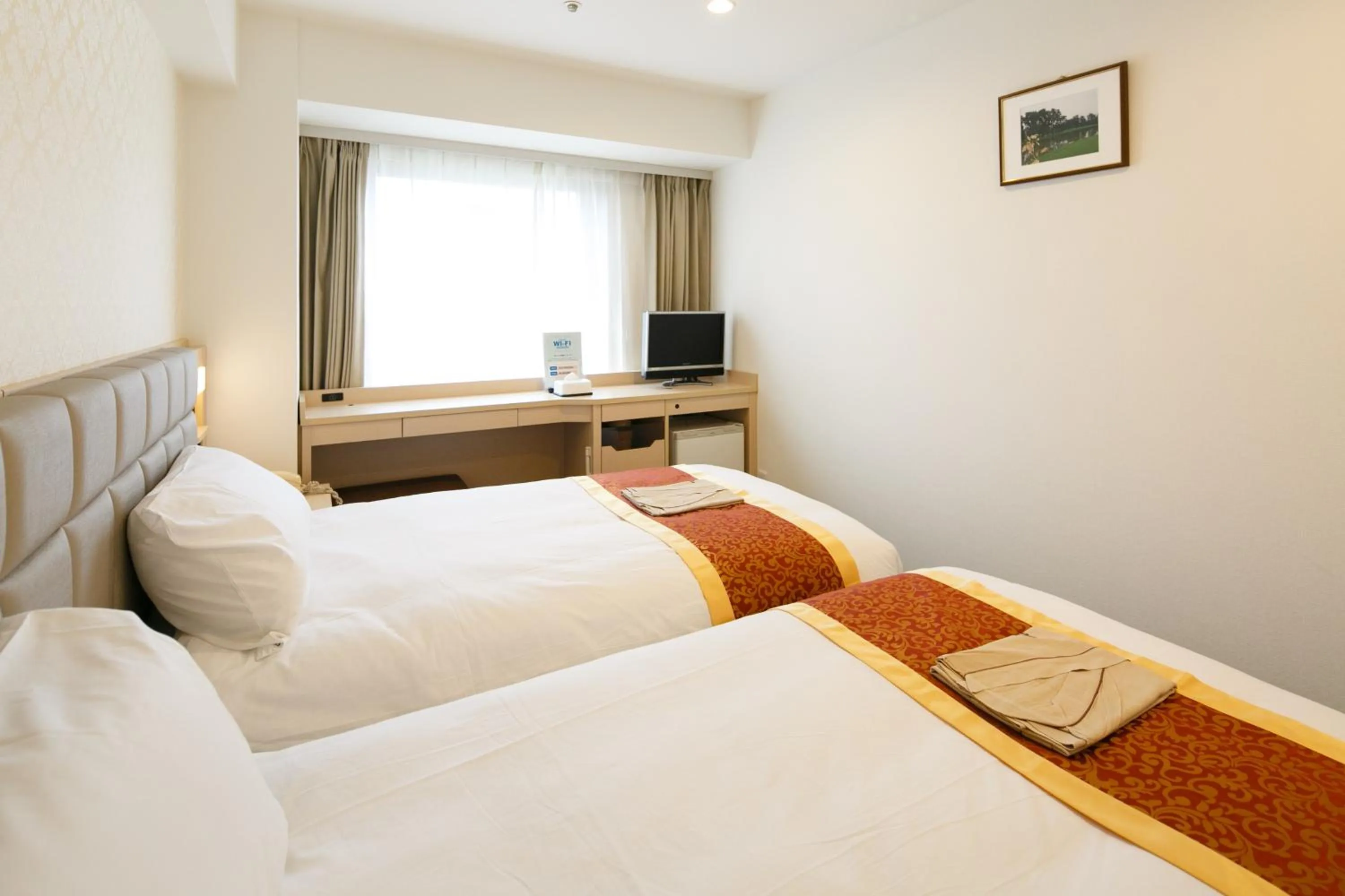 Photo of the whole room, Bed in Day Nice Hotel Tokyo