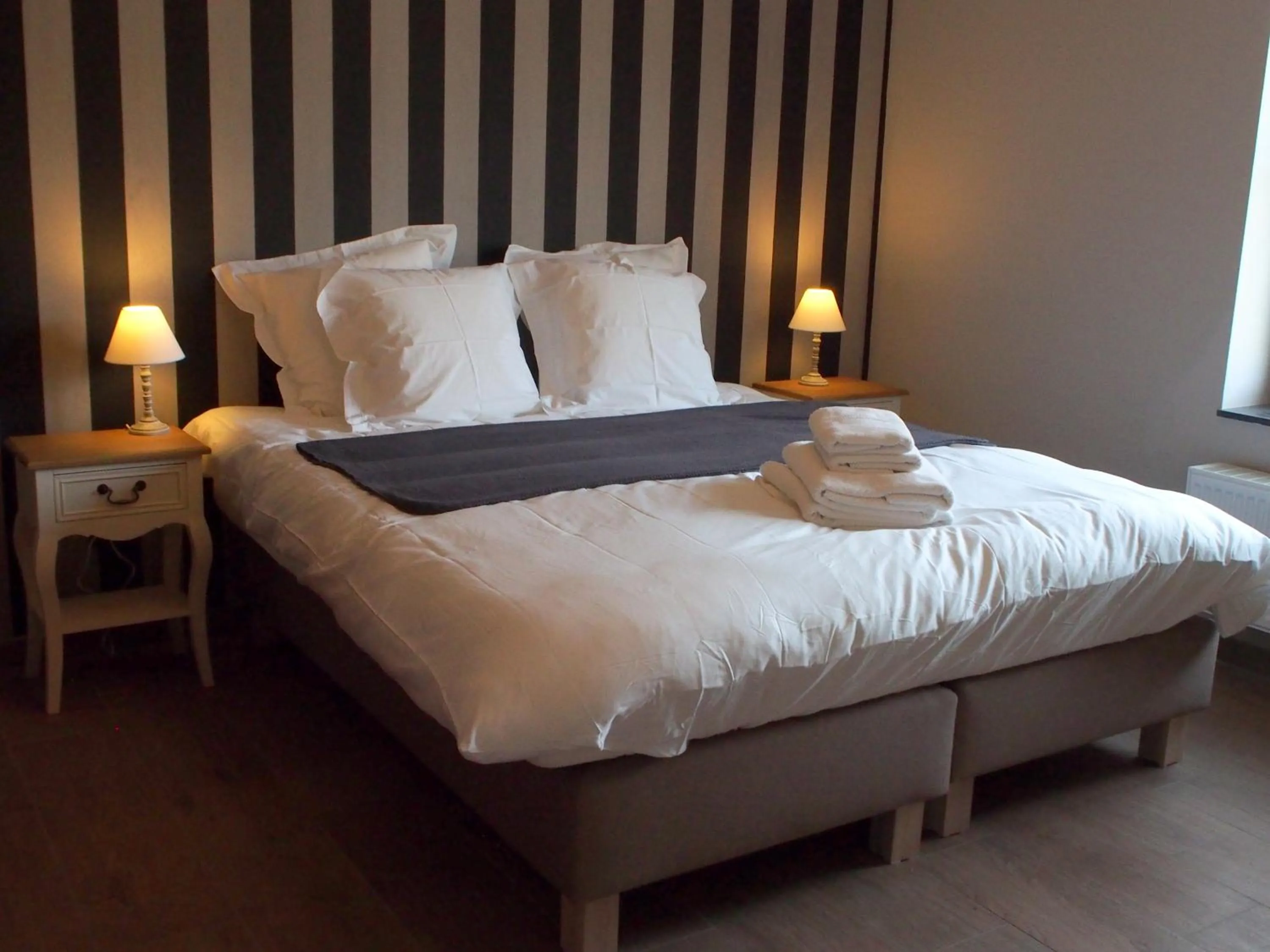 Bedroom, Bed in Hotel Vorsen