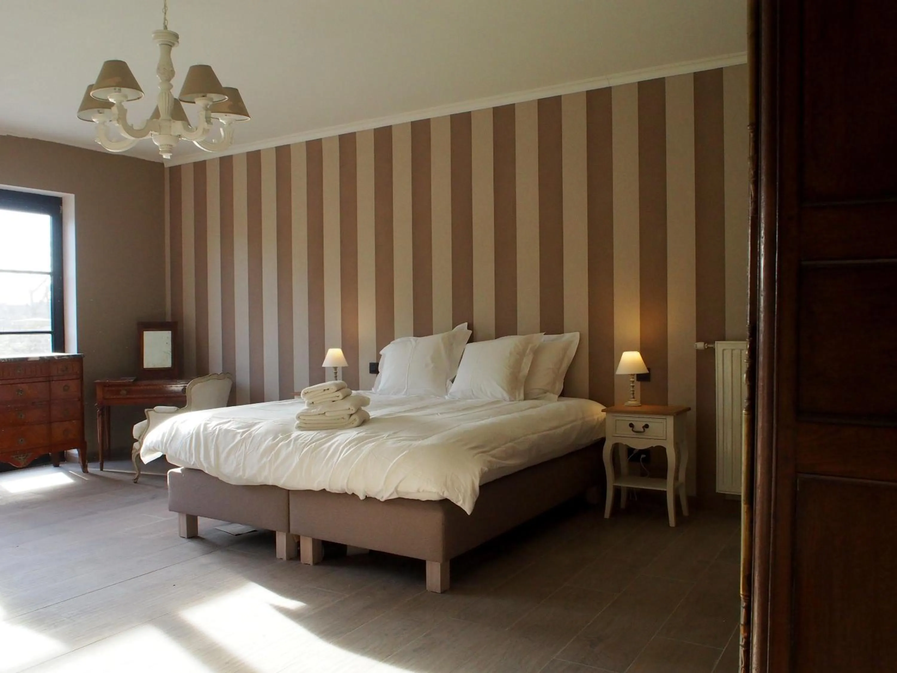 Photo of the whole room, Bed in Hotel Vorsen