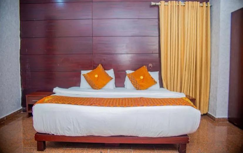 Bed in Galpin Suites