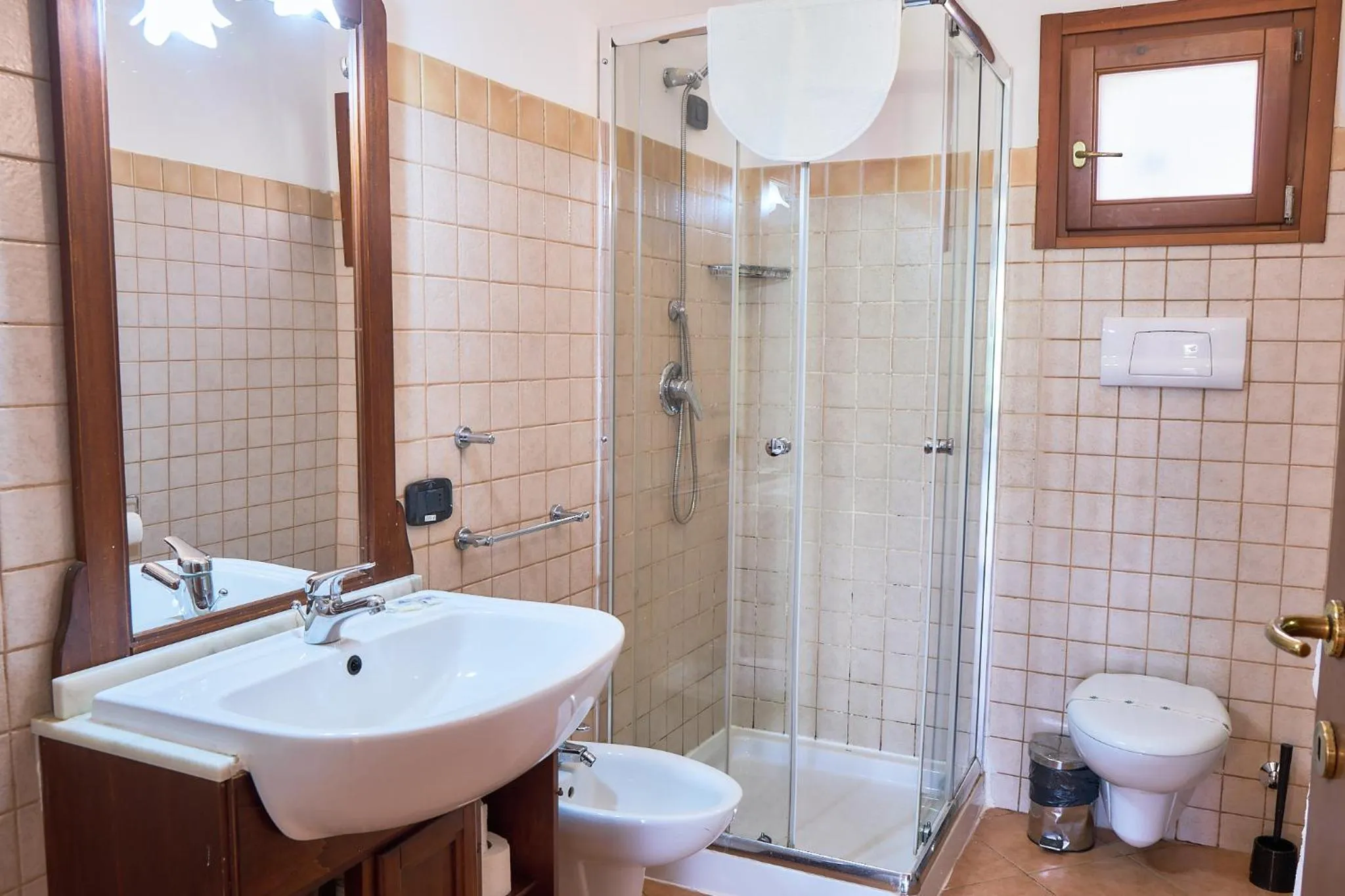 Toilet in Porto Antigo Hotel BB