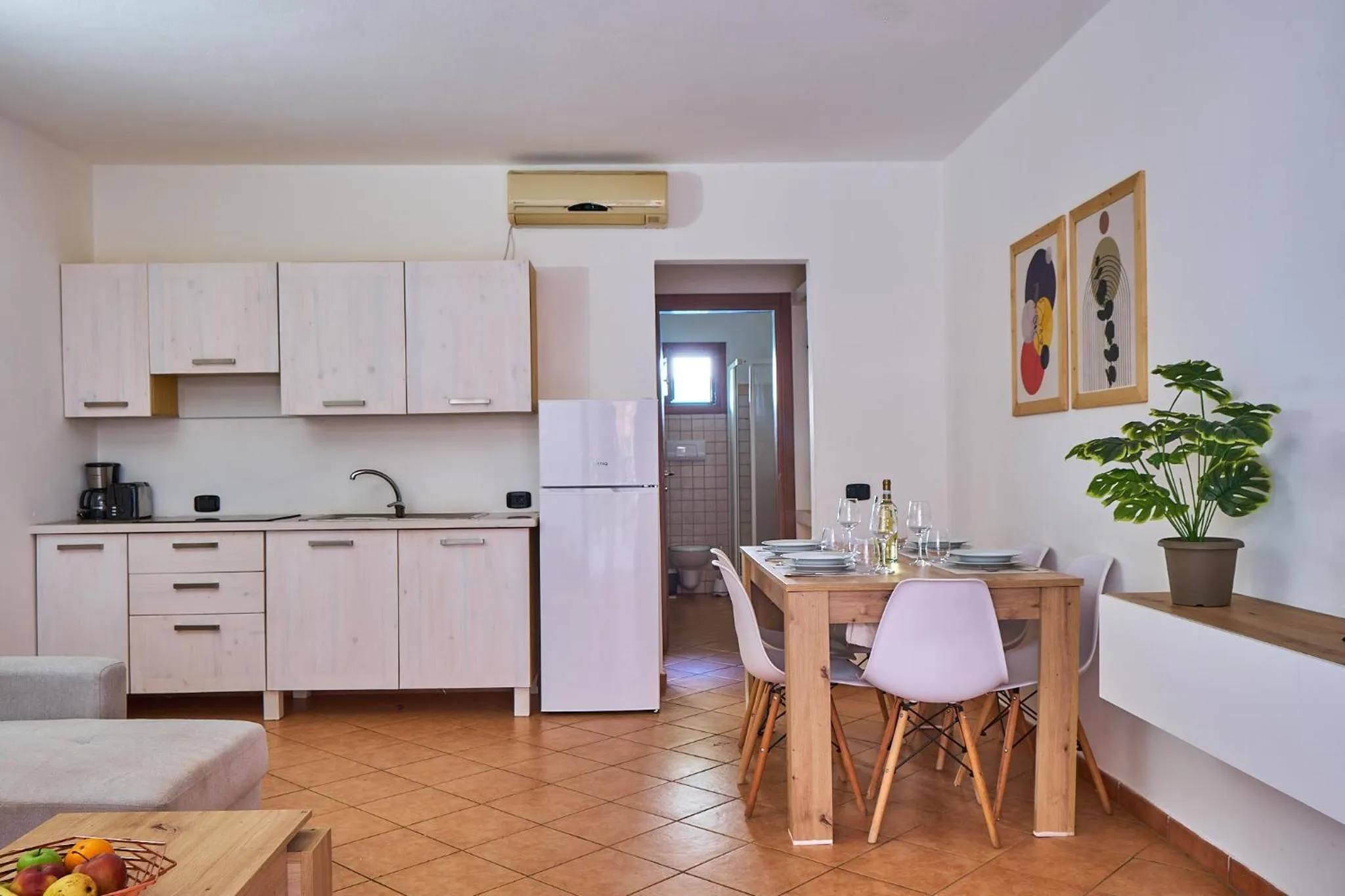 Dining area in Porto Antigo Hotel BB