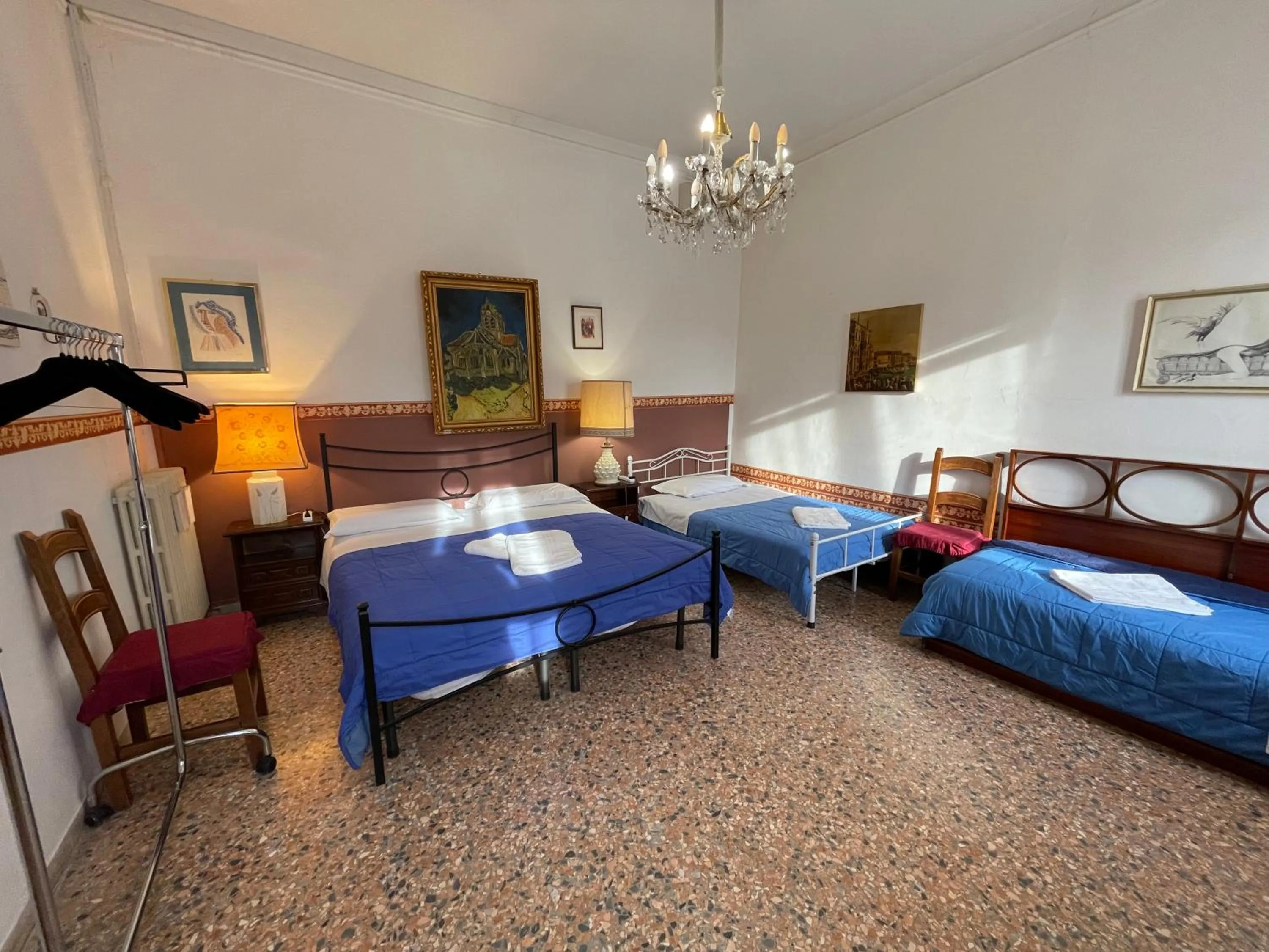 Photo of the whole room, Bed in Princess Guest House Canal View