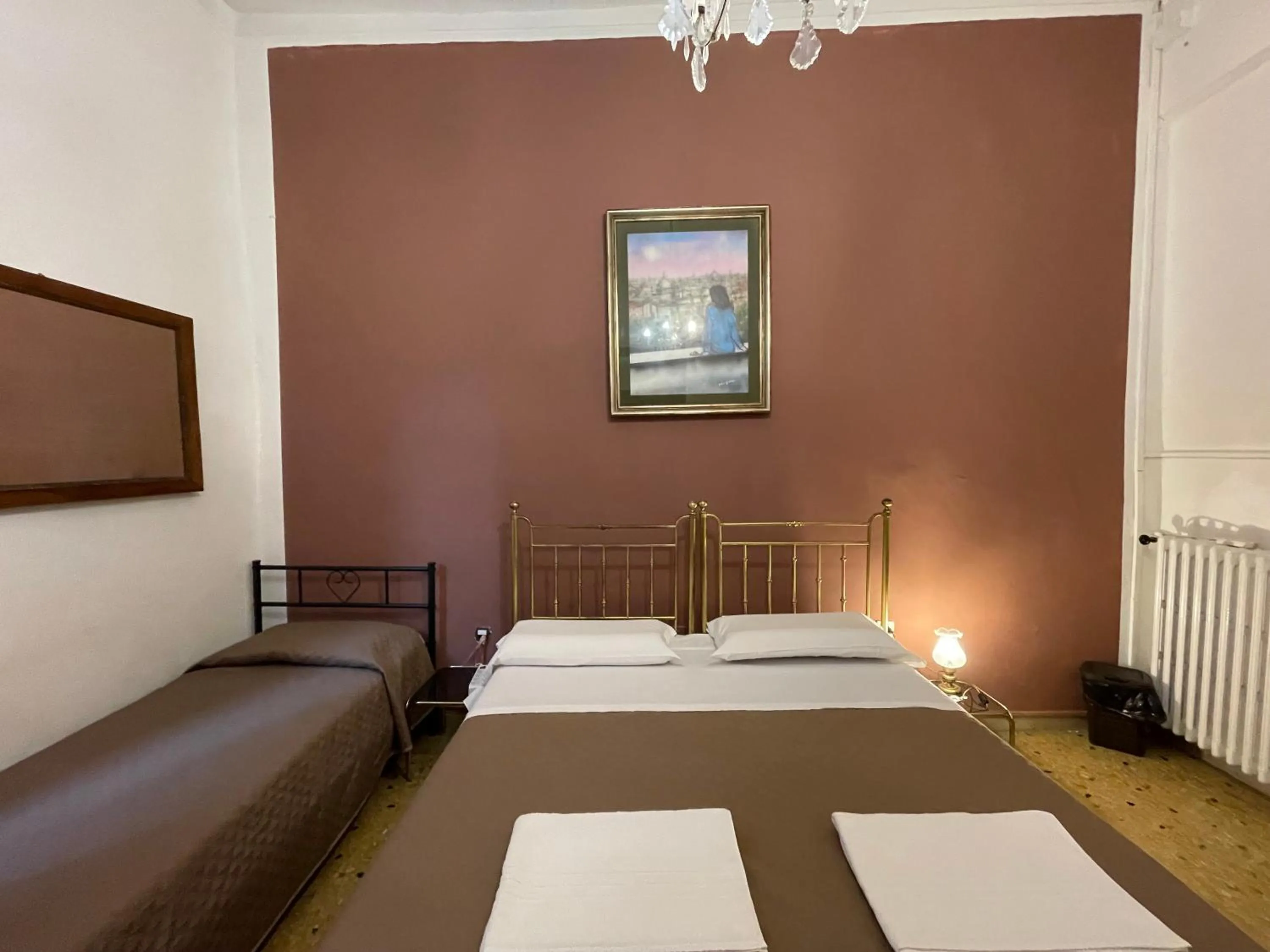 Photo of the whole room, Bed in Princess Guest House Canal View