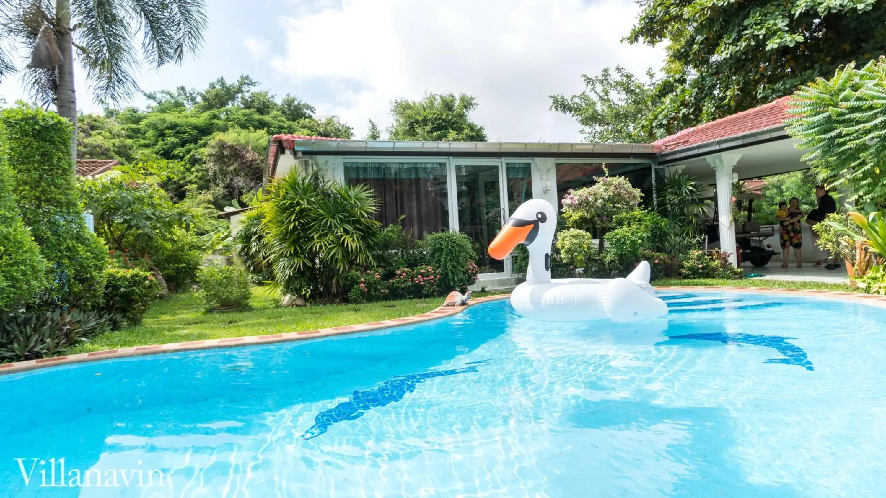 Villa with Private Pool in Villa Navin Villa with Private Pool in Villa Navin