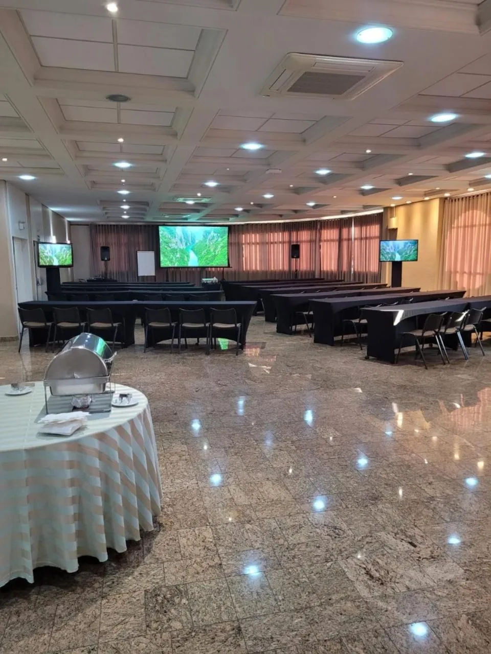 Hotel Metrópole Maringá