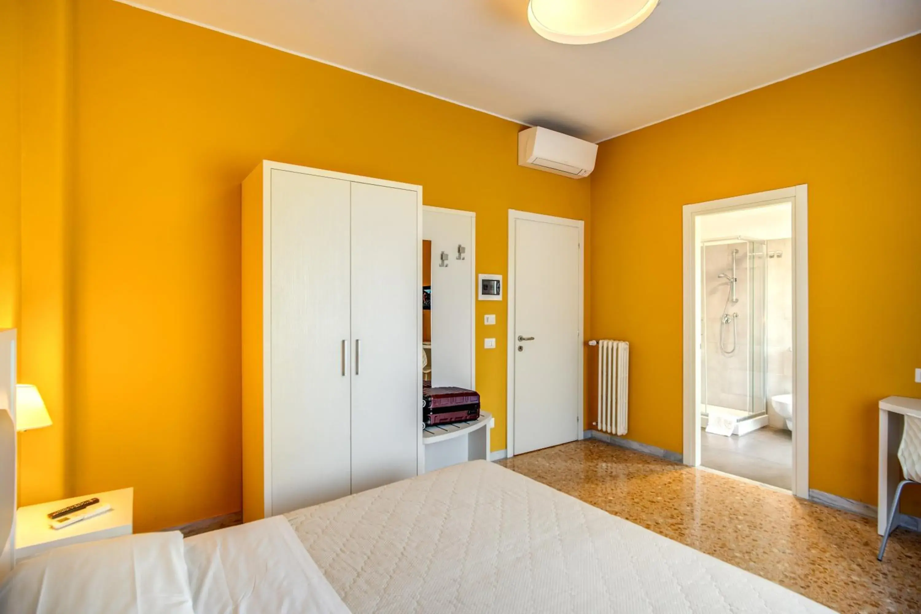 Superior Double Room in Casa per Ferie Ravasco San Pietro Superior Double Room in Casa per Ferie Ravasco San Pietro