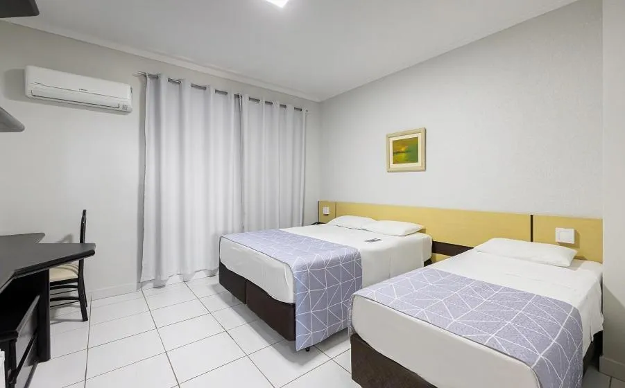 Bed in Bristol Exceler Campo Grande