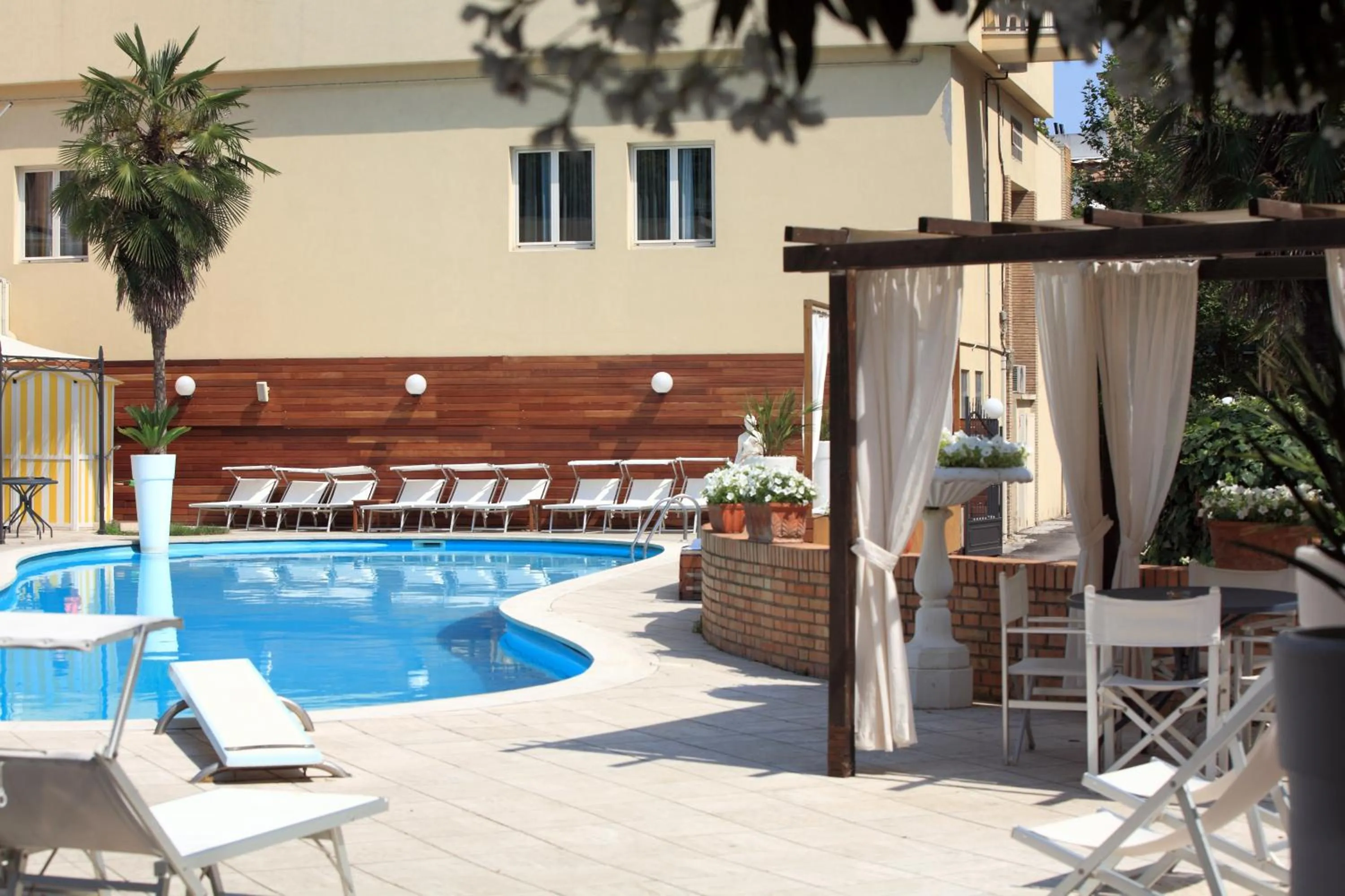 Swimming pool in Villa Adriatica Ambienthotels