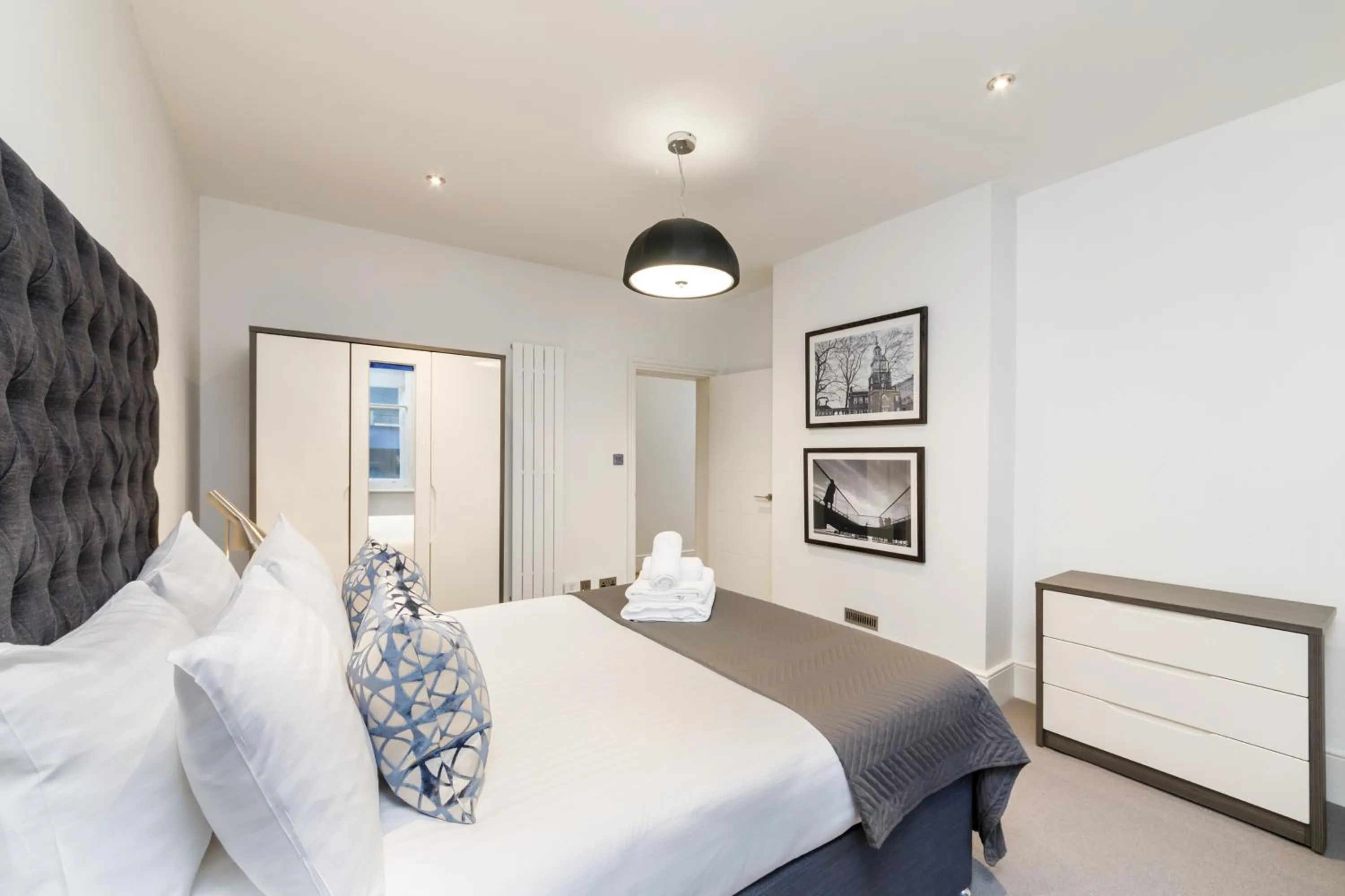 Bed in Garrick Mansions by Aeria Apartments