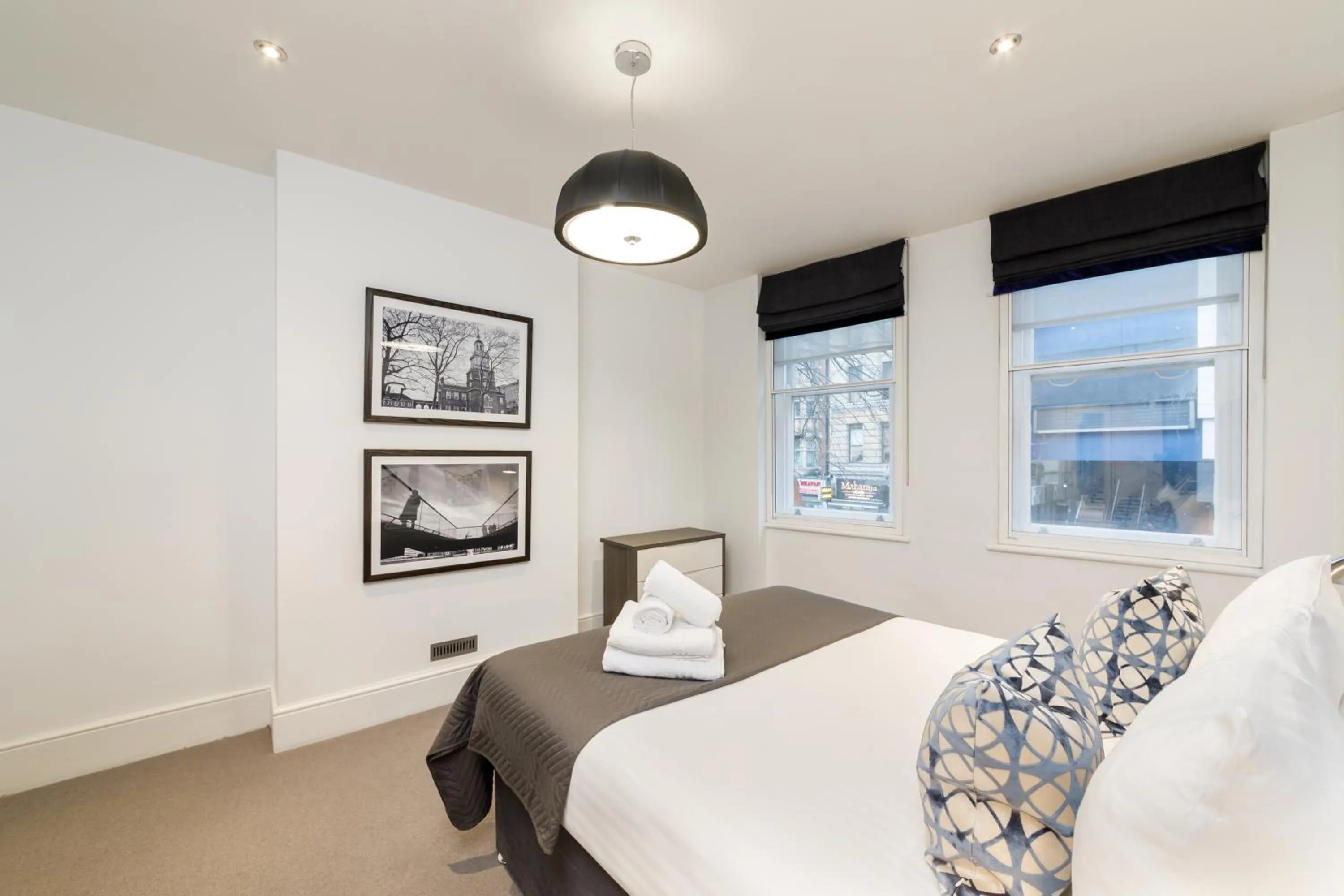 Bed in Garrick Mansions by Aeria Apartments
