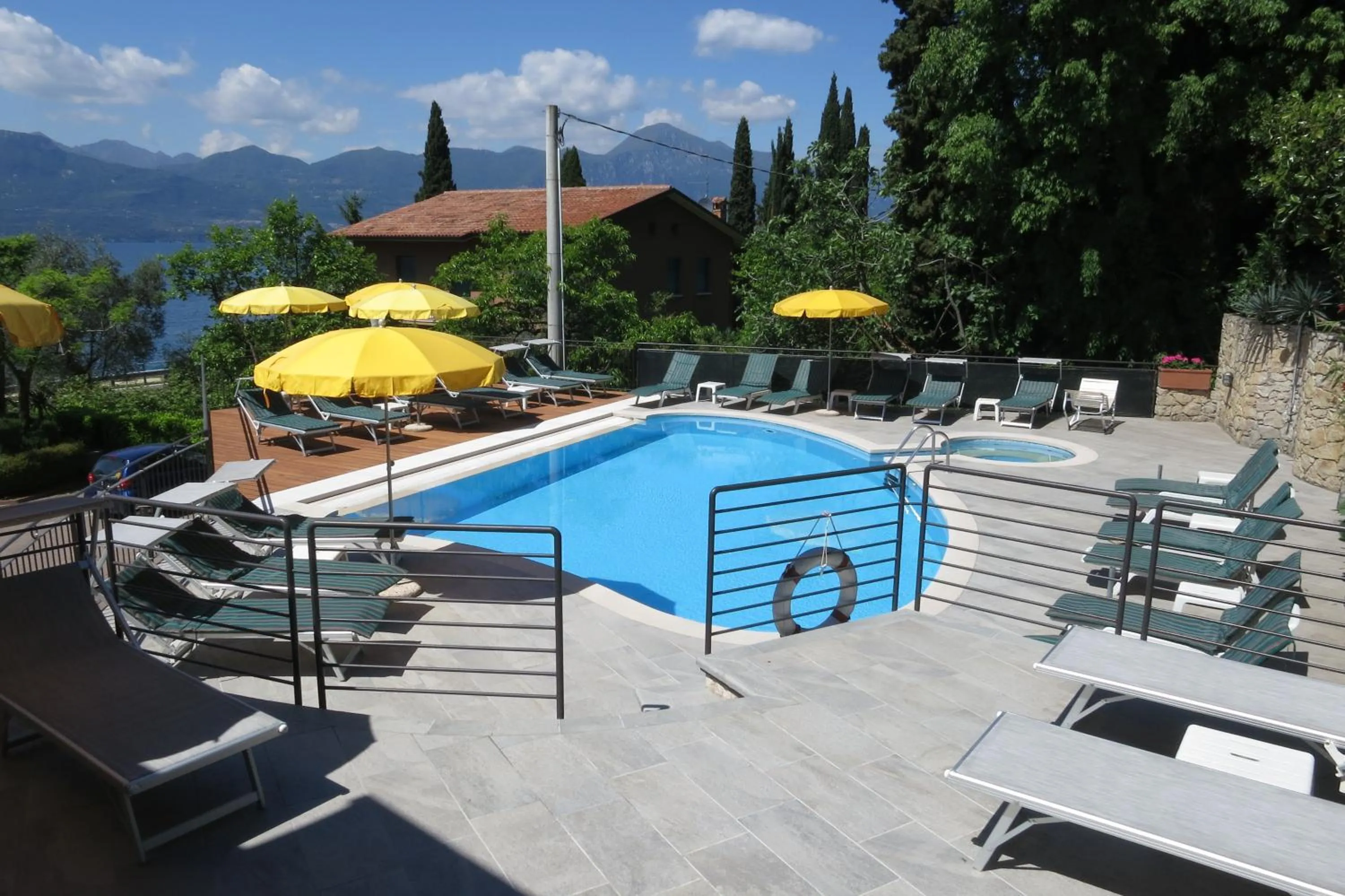 Swimming pool in Hotel Galvani