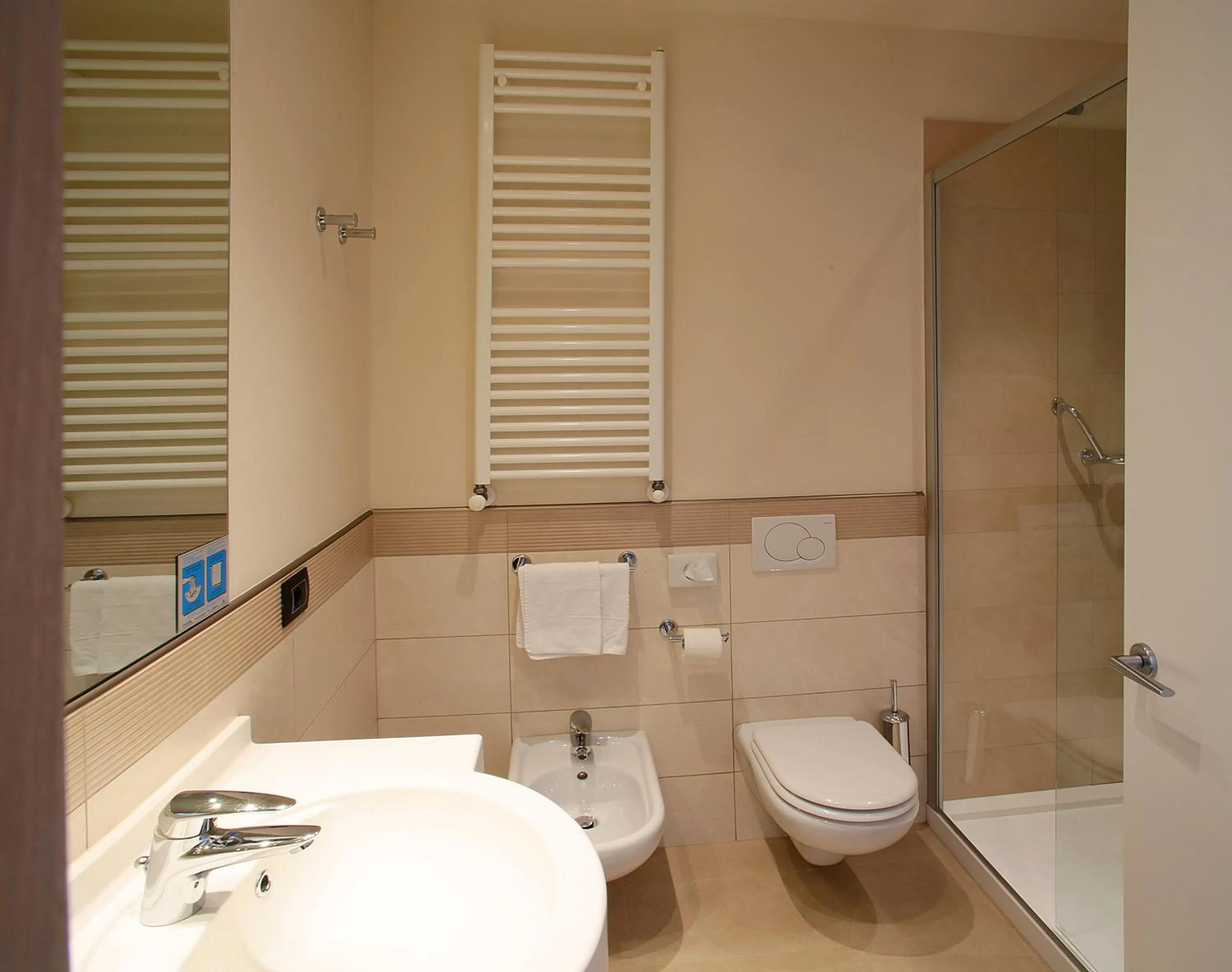 Bathroom in Hotel Galvani