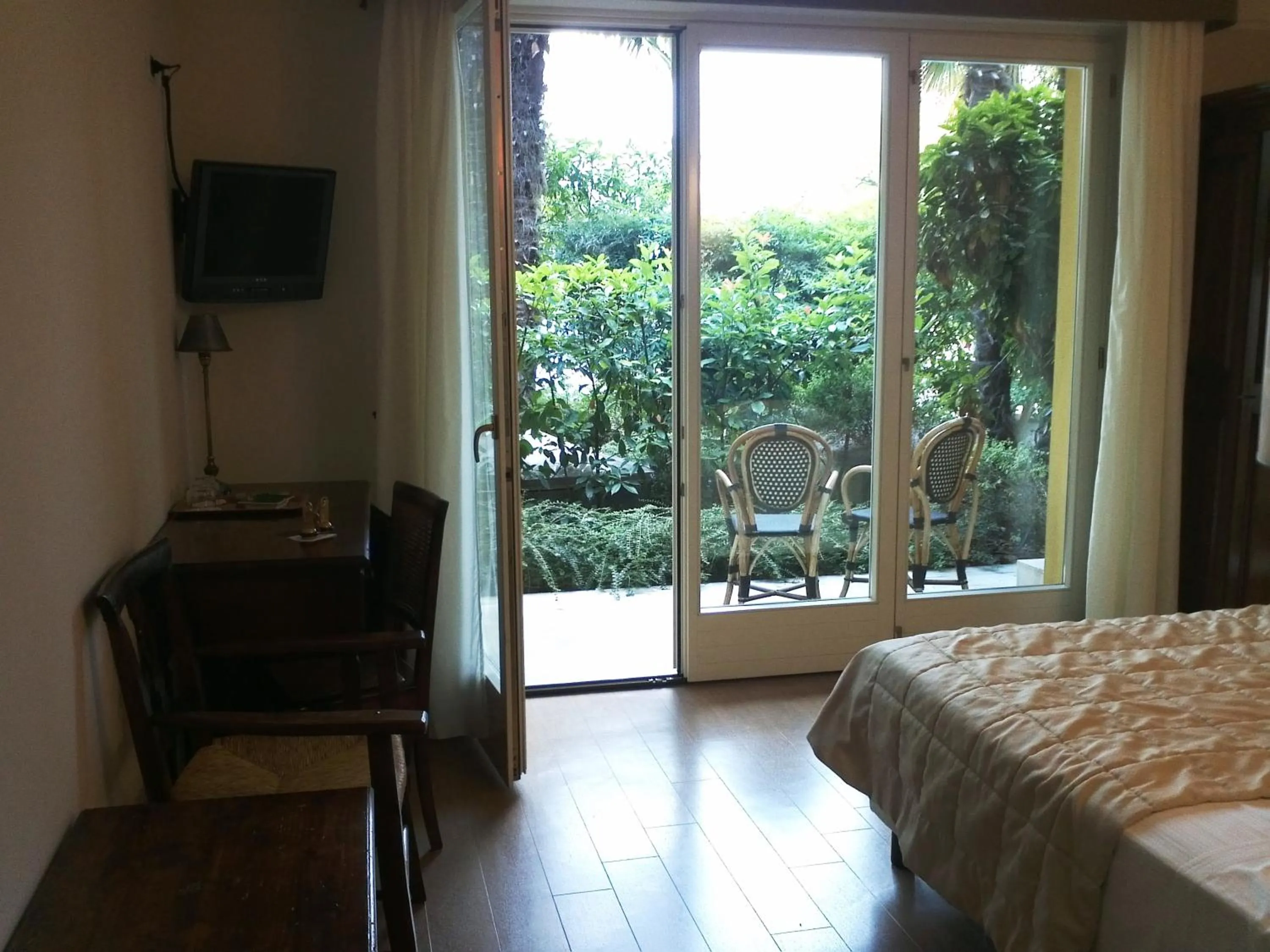 Photo of the whole room in Hotel Galvani