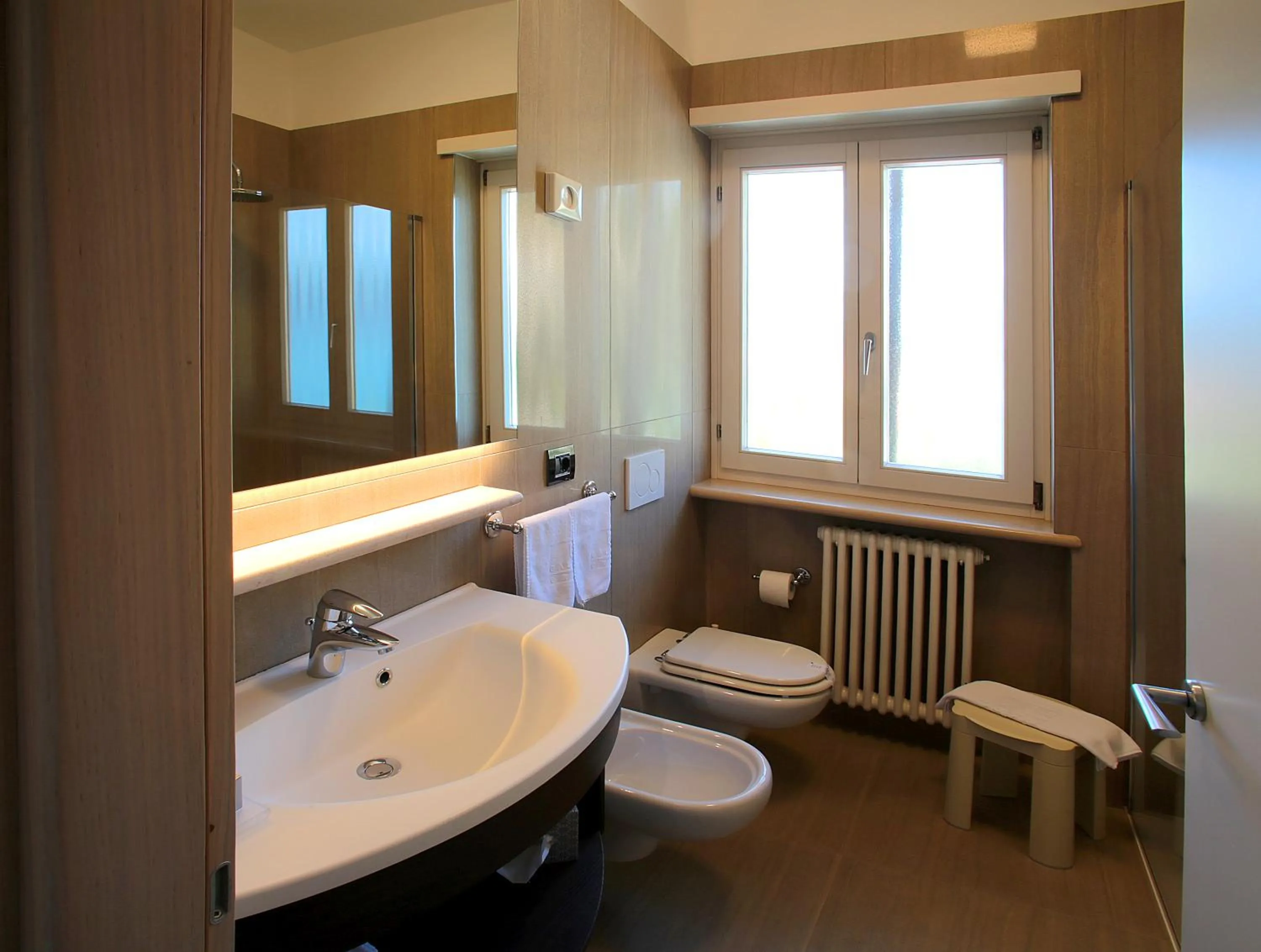 Bathroom in Hotel Galvani