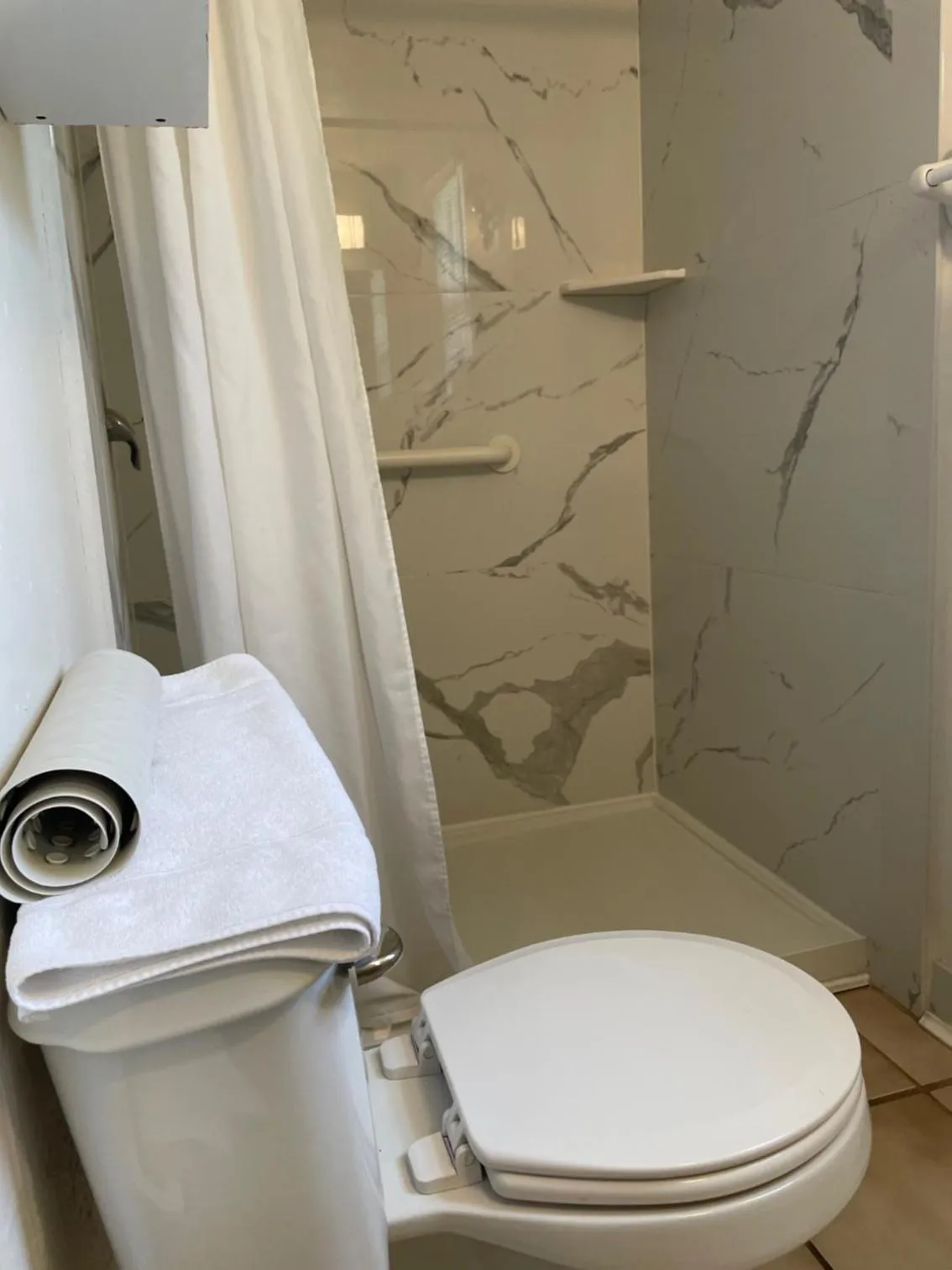 Bathroom in Venice Beach Villas