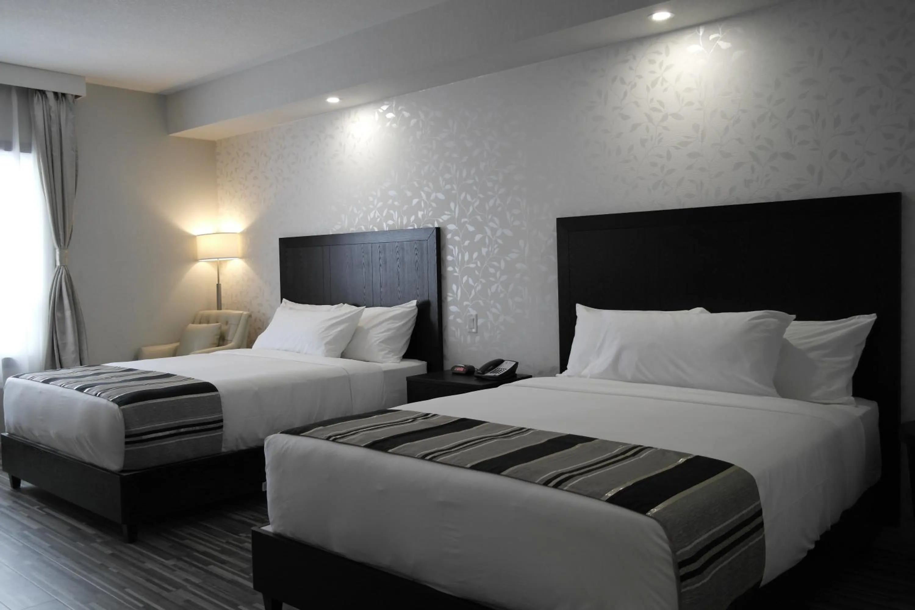 TV and multimedia in Stars Inn