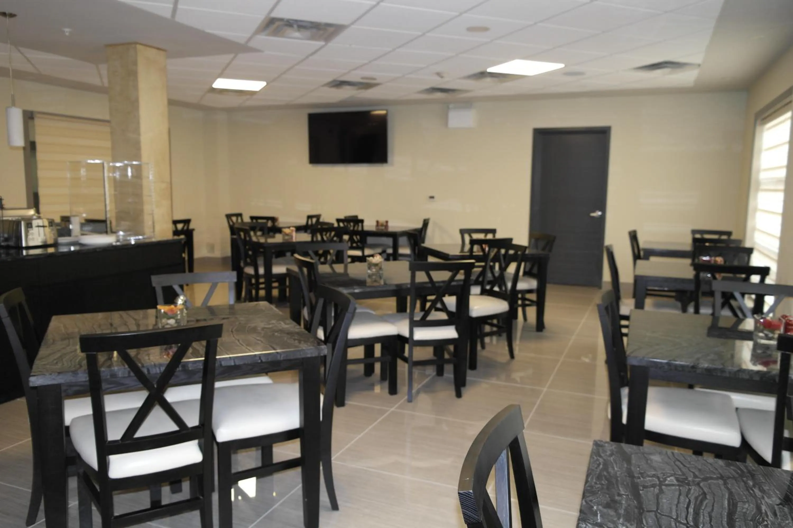 Restaurant/Places to Eat in Stars Inn