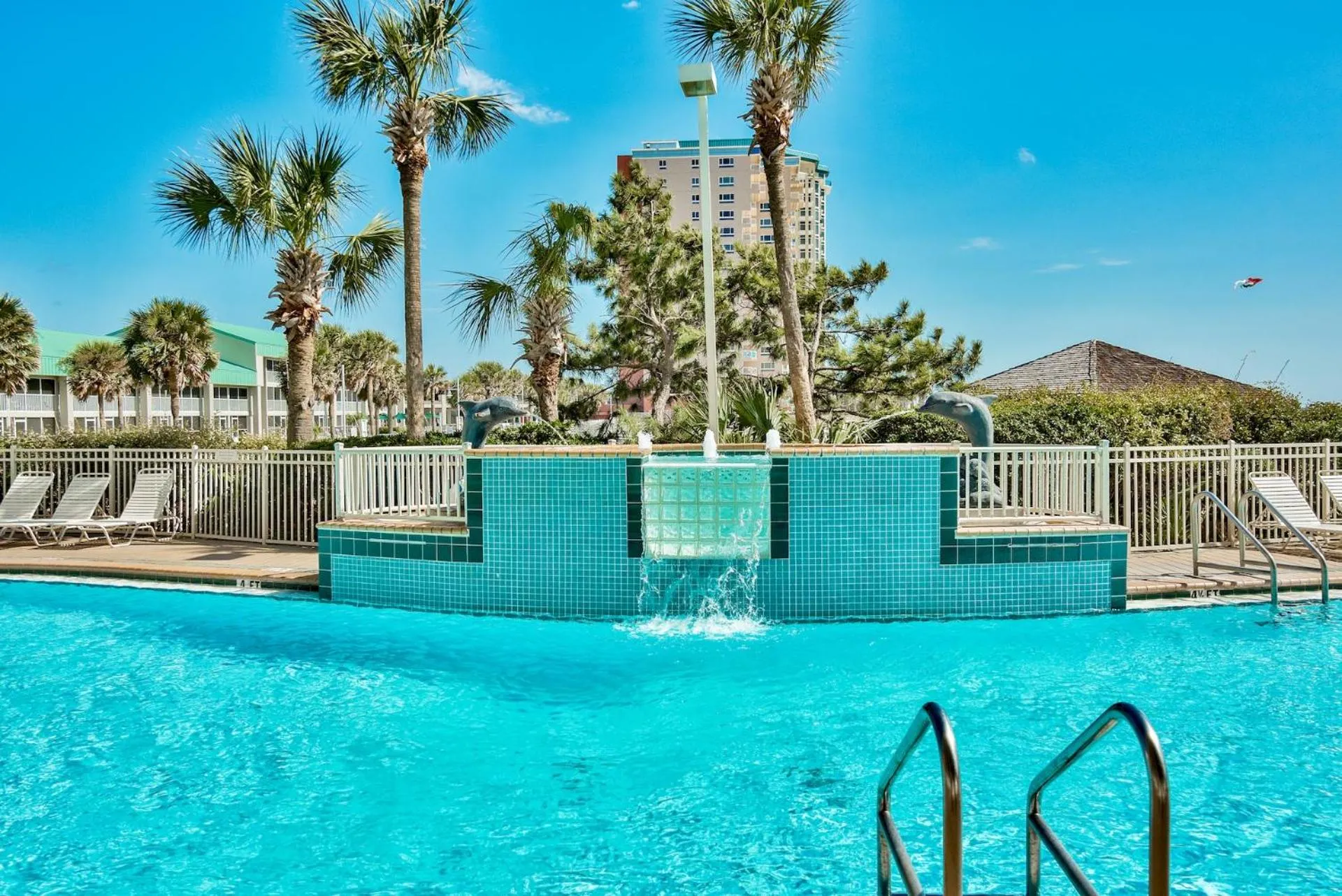 Swimming pool in Pelican Beach Resort Condos