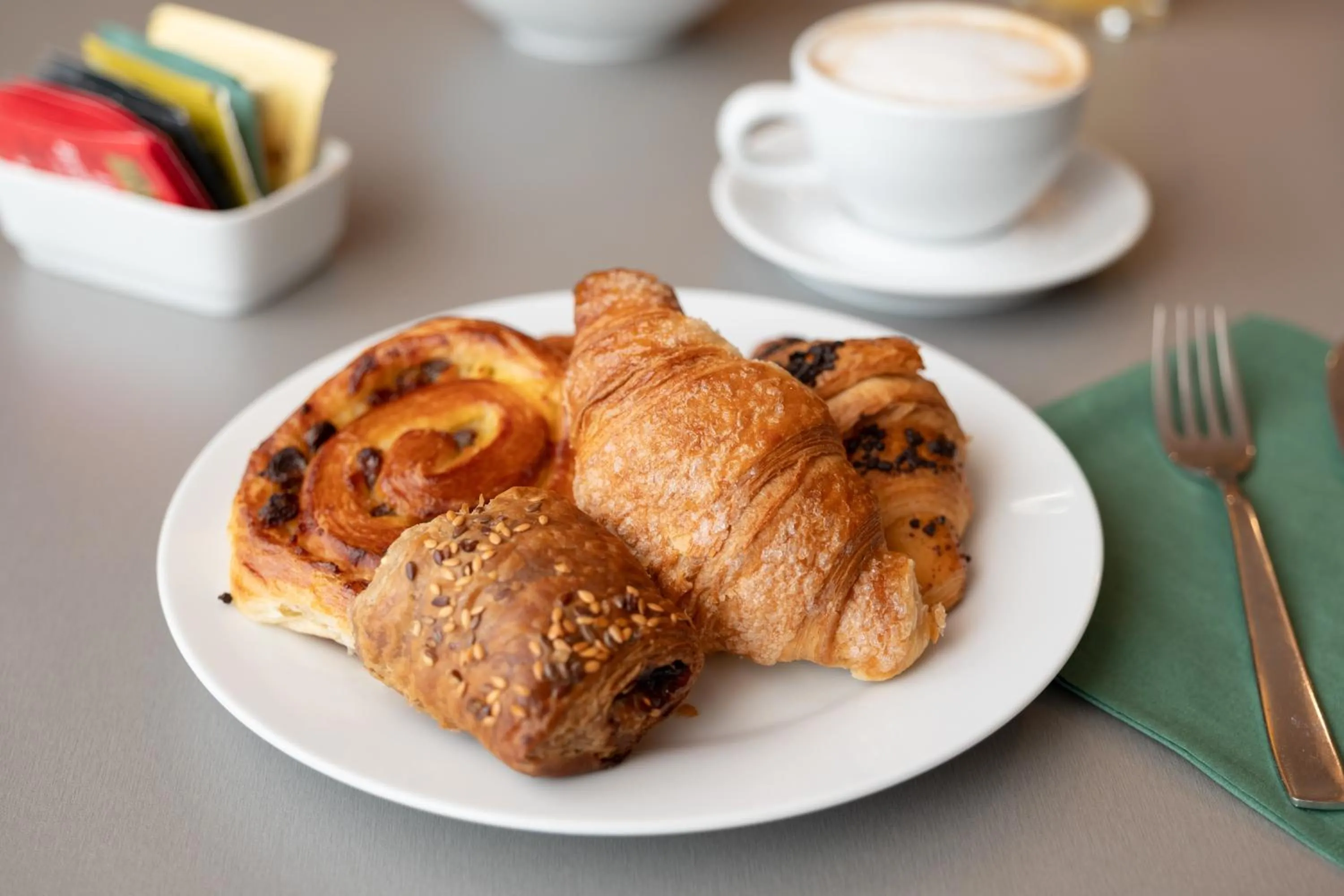 Buffet breakfast in Hotel Toscanini