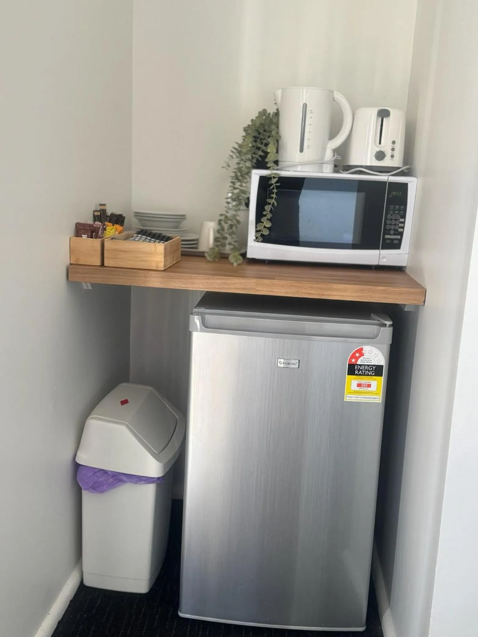 The Highlander Motel - 24HR Check In