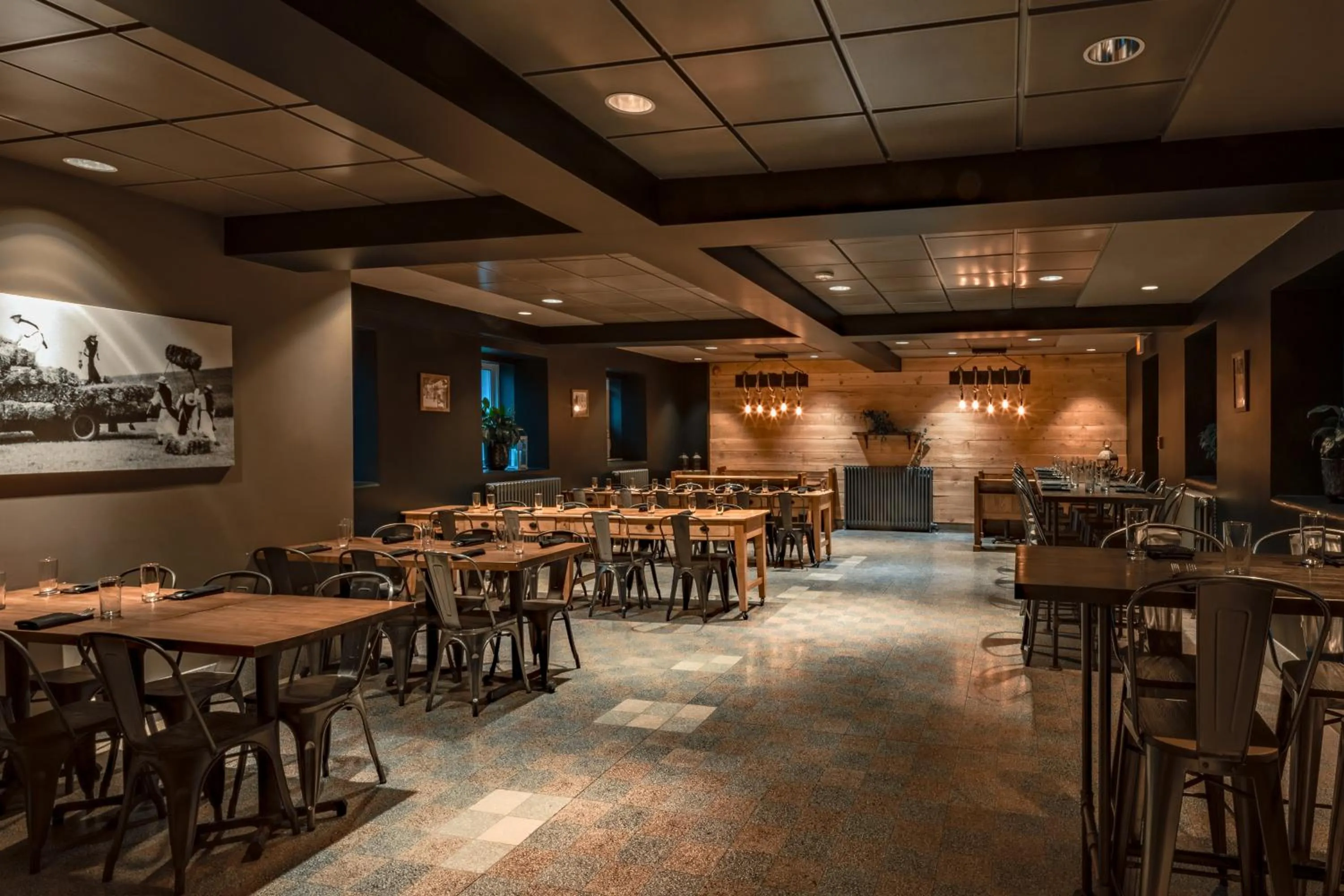 Restaurant/places to eat in Auberge de l'Abbaye d'Oka