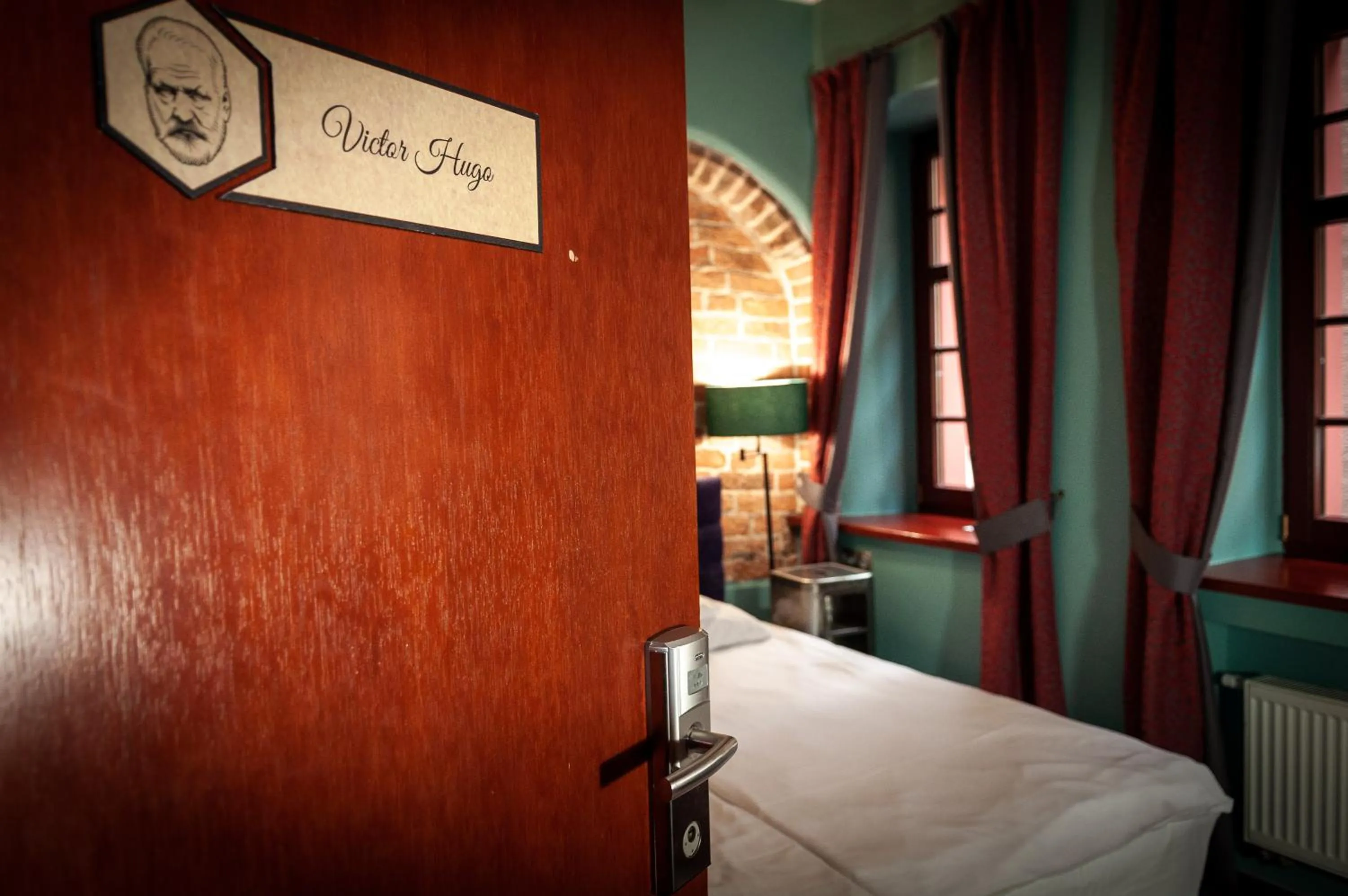 Bed in Apartamenty Siedem Komnat Siedmiu Mistrzów