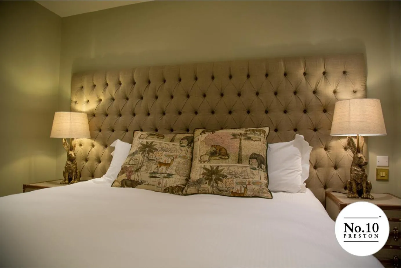 Bedroom, Bed in No.10 Preston